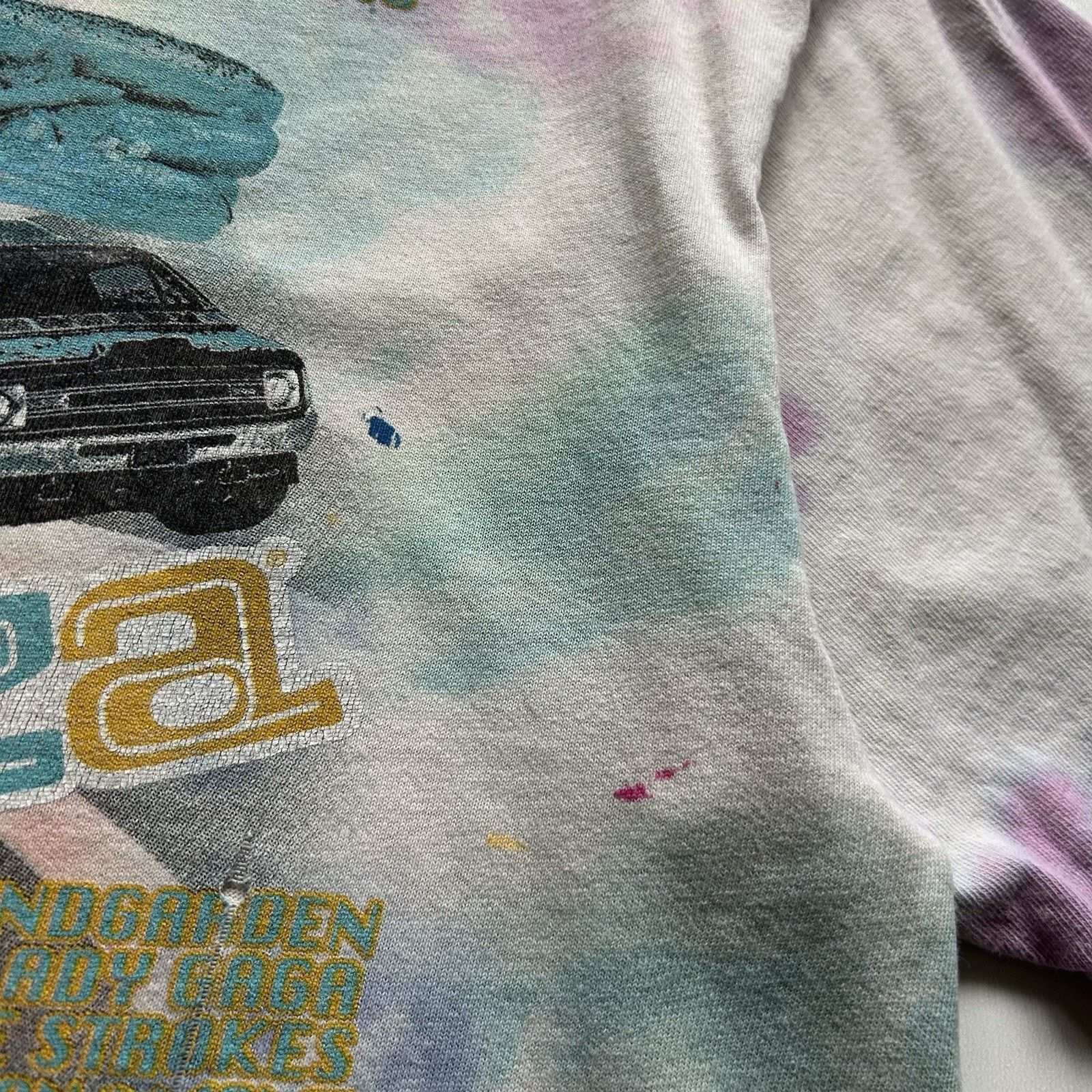 Vintage Vintage Lollapalooza T Shirt Large Tie Dye 2010 Chicago Rare Size US L / EU 52-54 / 3 - 9 Thumbnail