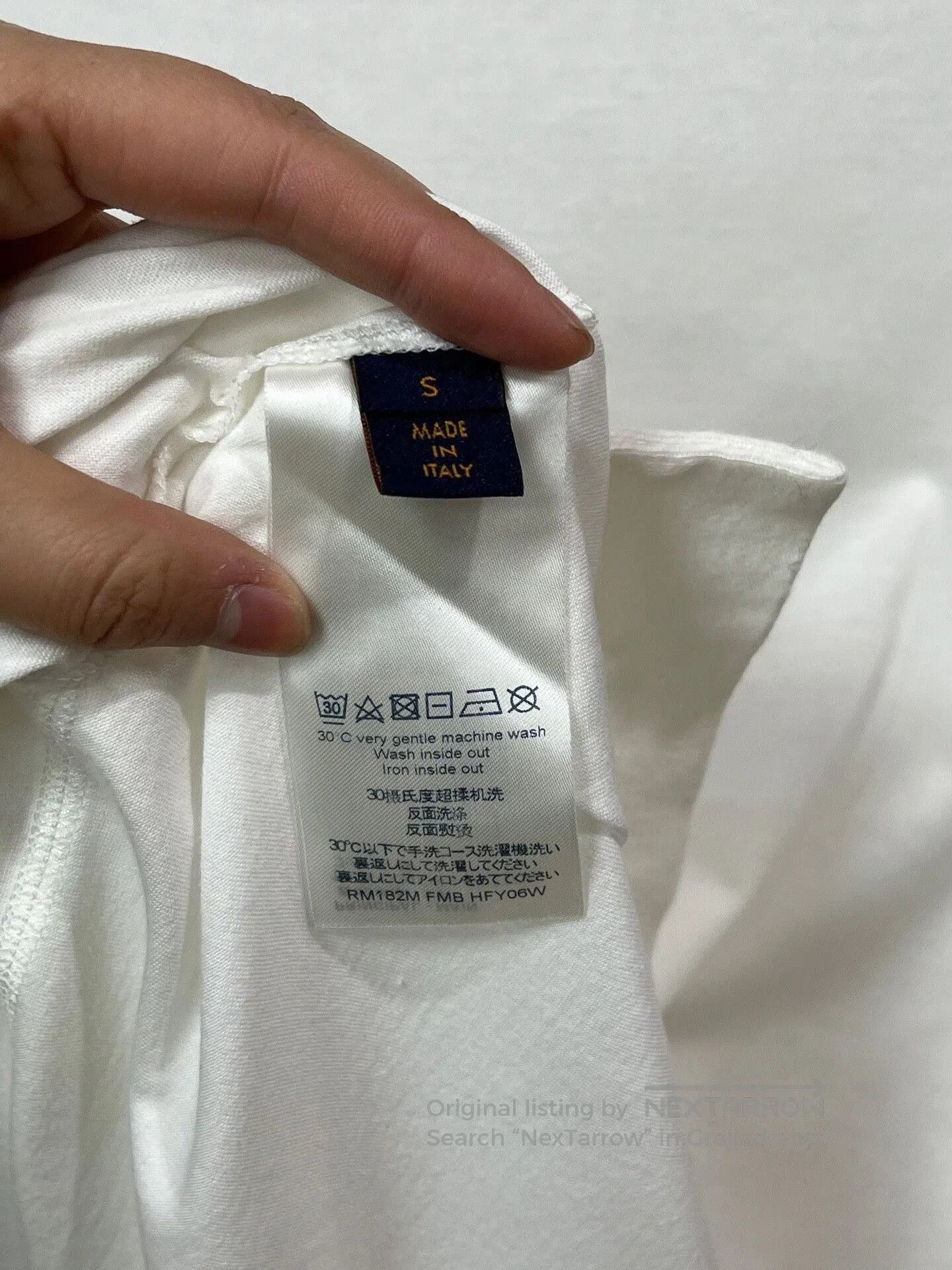 Louis Vuitton Louis Vuitton Logo Short. Size US S / EU 44-46 / 1 - 7 Thumbnail