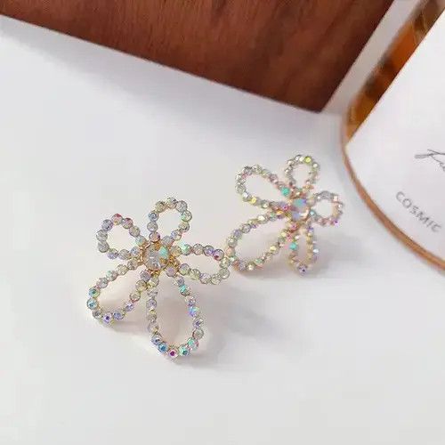 Other Women's Colorful Crystal Flower Stud Earrings Size ONE SIZE - 2 Thumbnail