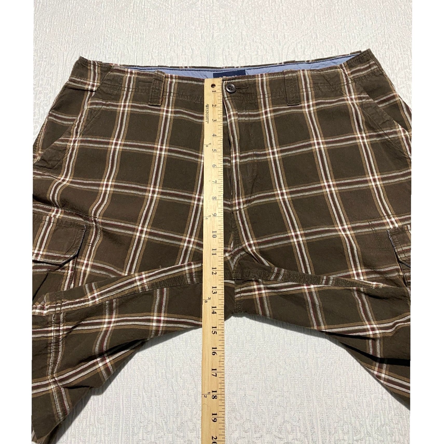 Vintage St Johns Bay Mens Cargo Shorts Plaid Brown Cotton Casual Size 38 Size US 38 / EU 54 - 7 Thumbnail