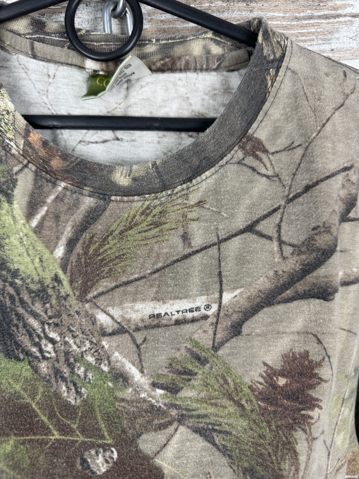 Vintage Vintage Real Tree T Shirt Large tee camo mens streetwear Size US L / EU 52-54 / 3 - 6 Thumbnail