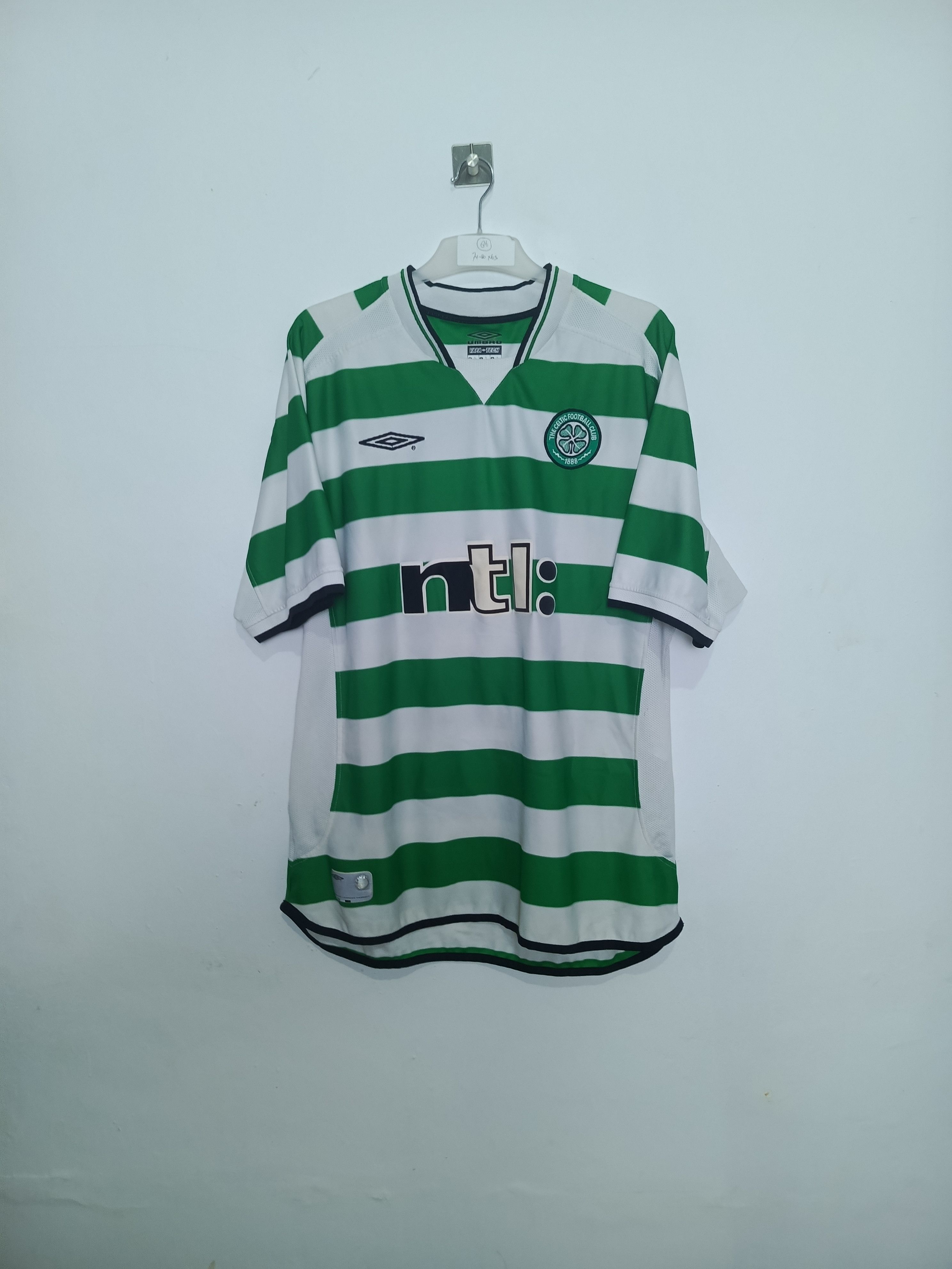 Umbro Glasgow Celtic 2001 Umbro Home Shirt Size US XL / EU 56 / 4 - 1 Thumbnail