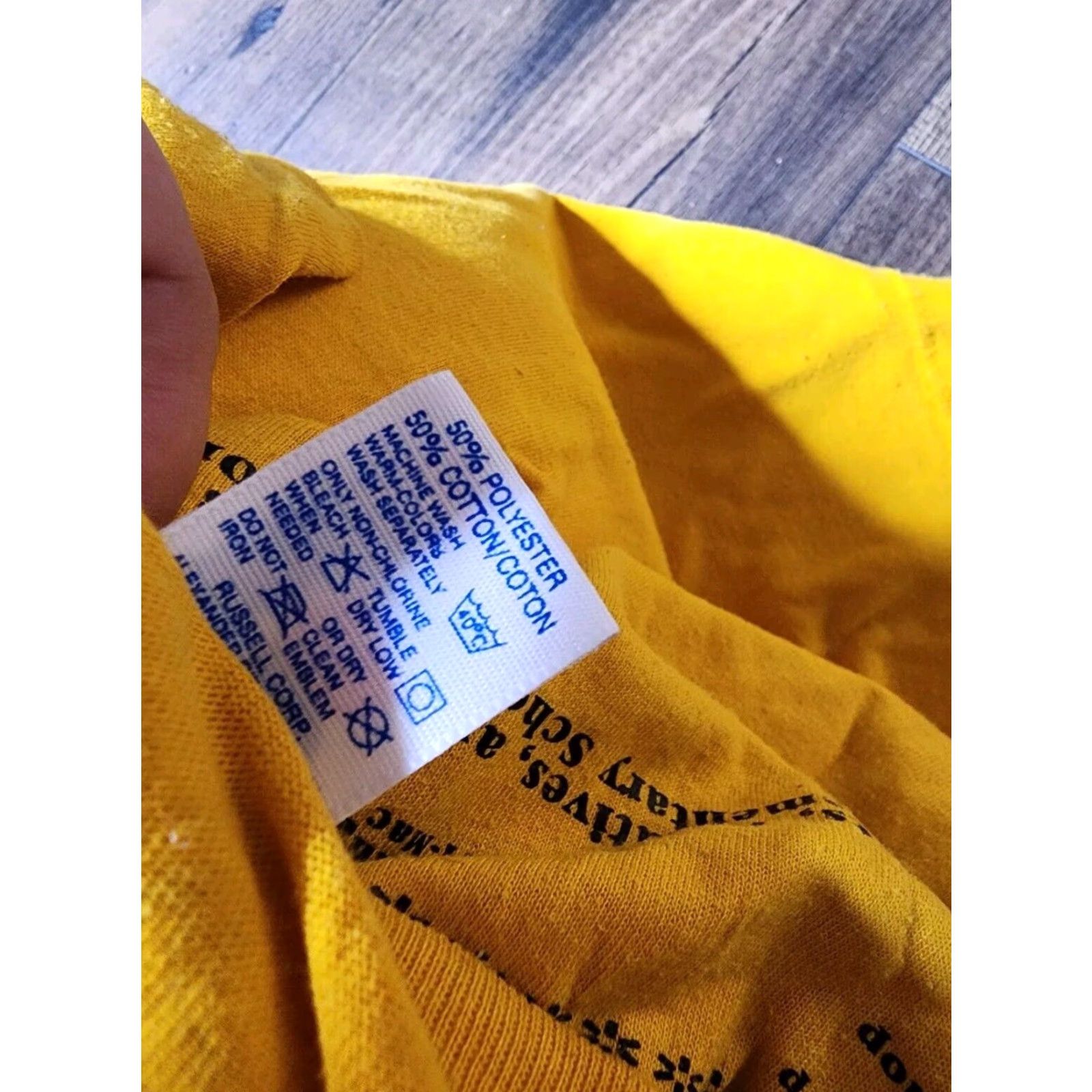 Russell Athletic VINTAGE Russell Athletic Mens S/M T-Shirt Washington Park Elementary School 1990s Yellow Cotton Blend Size US S / EU 44-46 / 1 - 6 Thumbnail