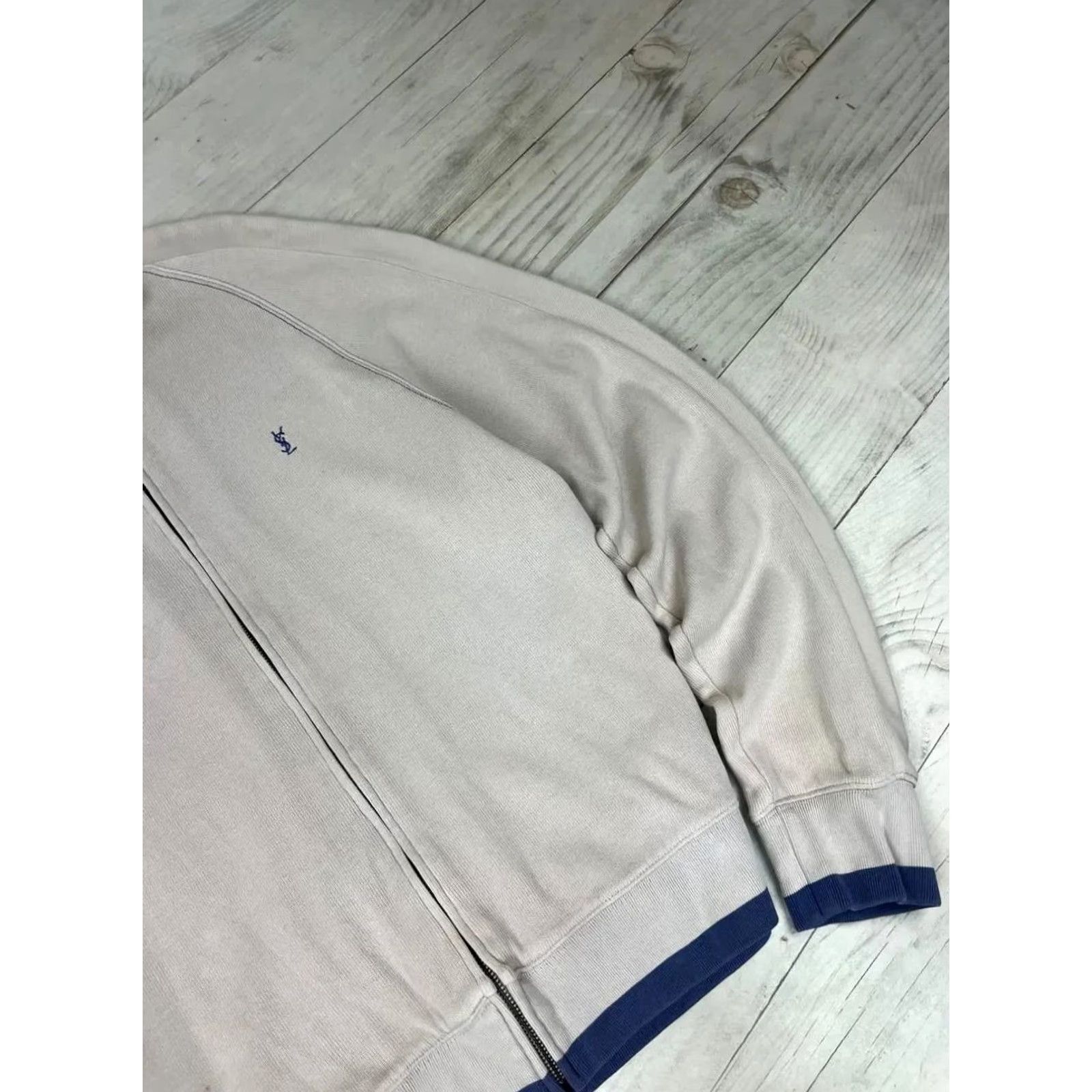 Yves Saint Laurent VINTAGE Yves Saint Laurent YSL Sweatshirt Zip Up Men SZ L beige Size US L / EU 52-54 / 3 - 5 Thumbnail