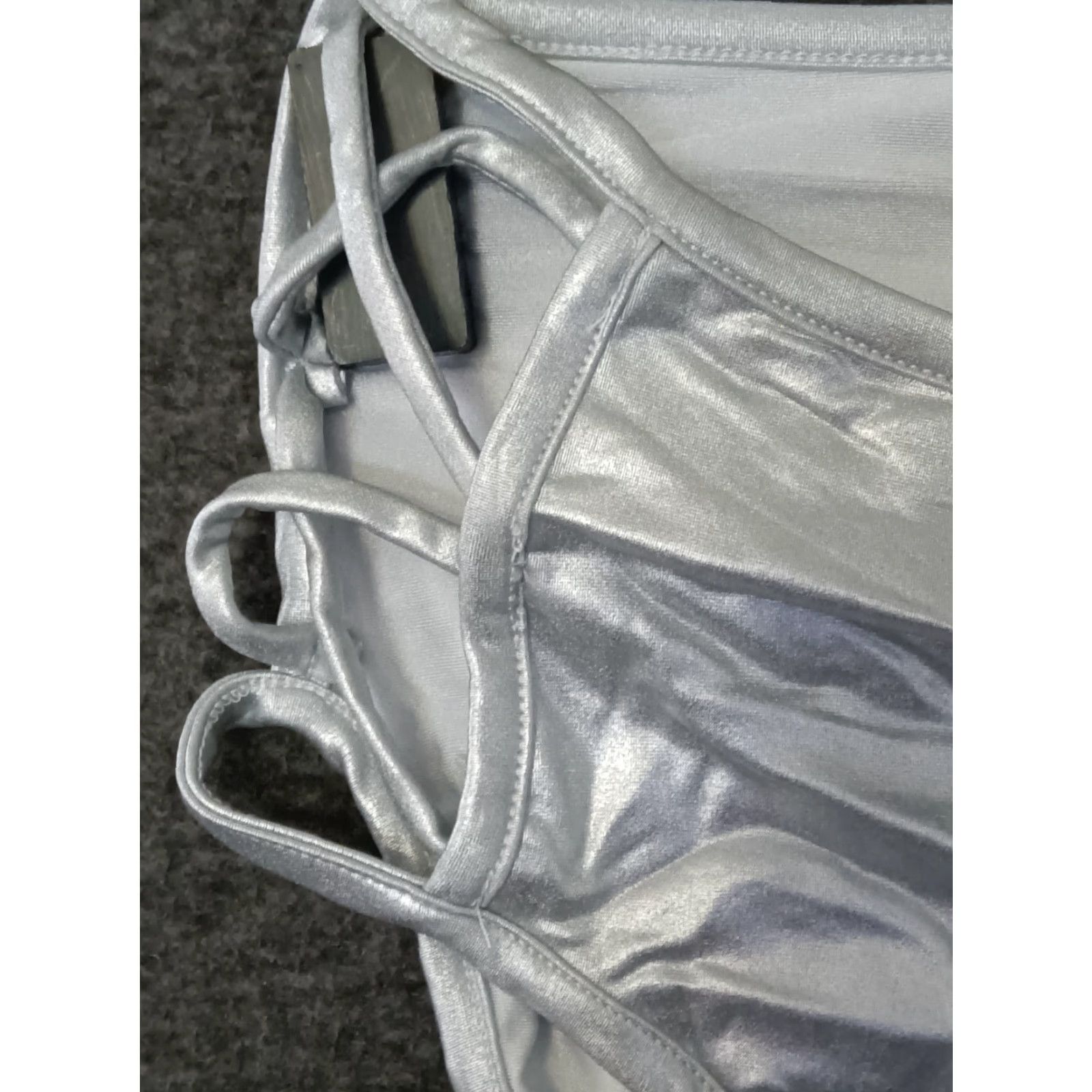 Vintage Codigo Silver Strappy 2 Piece Bathing Suit Bandeau Off Shoulder Ruffles Cheeky S Size S / US 4 / IT 40 - 6 Thumbnail
