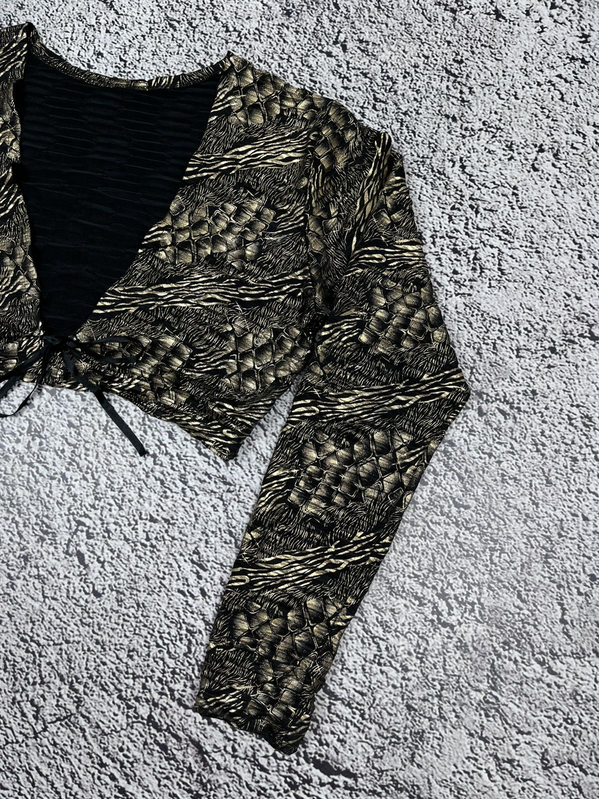 Japanese Brand Vintage Glamour Snake Leopard crop top cardigan size M Size M / US 6-8 / IT 42-44 - 3 Thumbnail