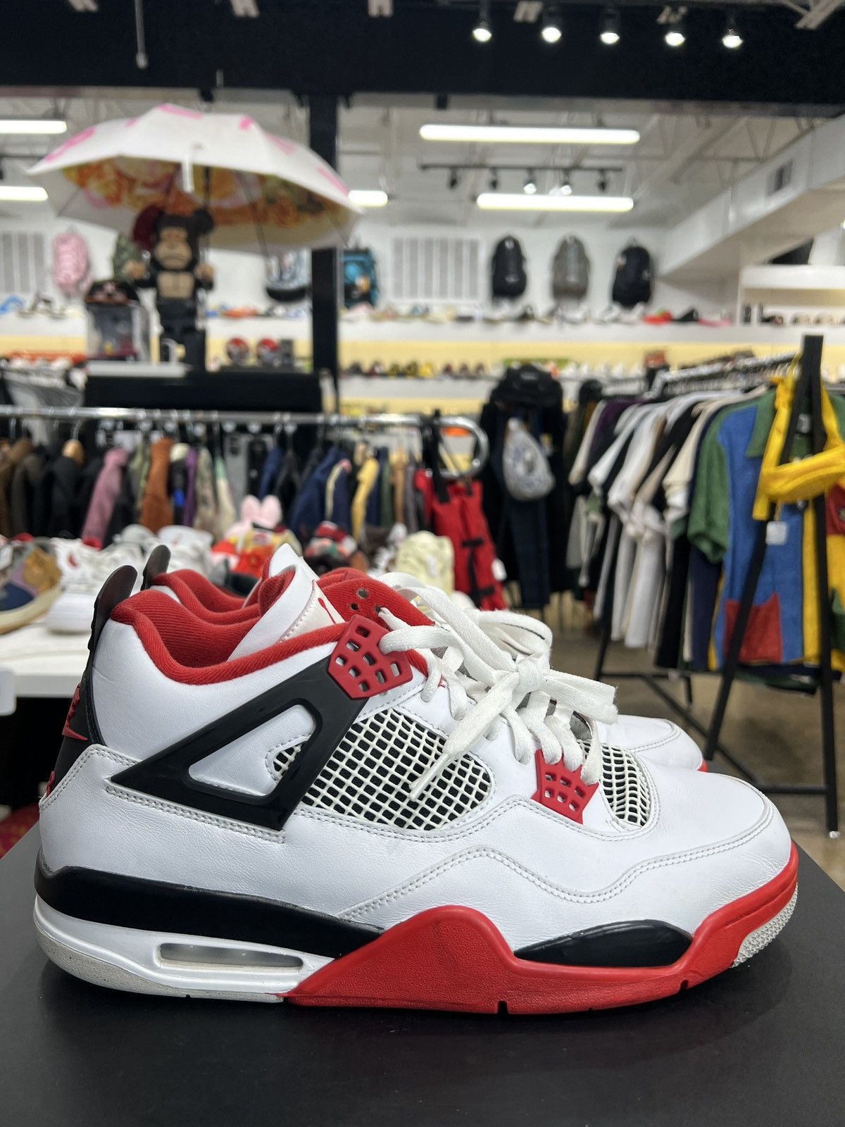 Jordan Brand Air Jordan 4 Fire Red Sz. 12 (2020) Size US 12 / EU 45 - 6 Thumbnail