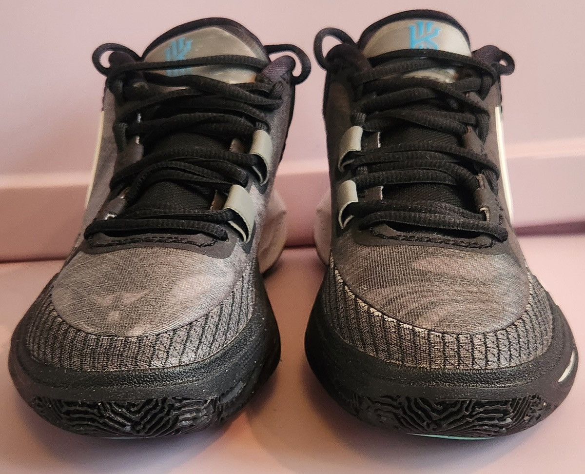 Nike Kyrie 8 Orca Size US 8.5 / IT 38.5 - 3 Thumbnail