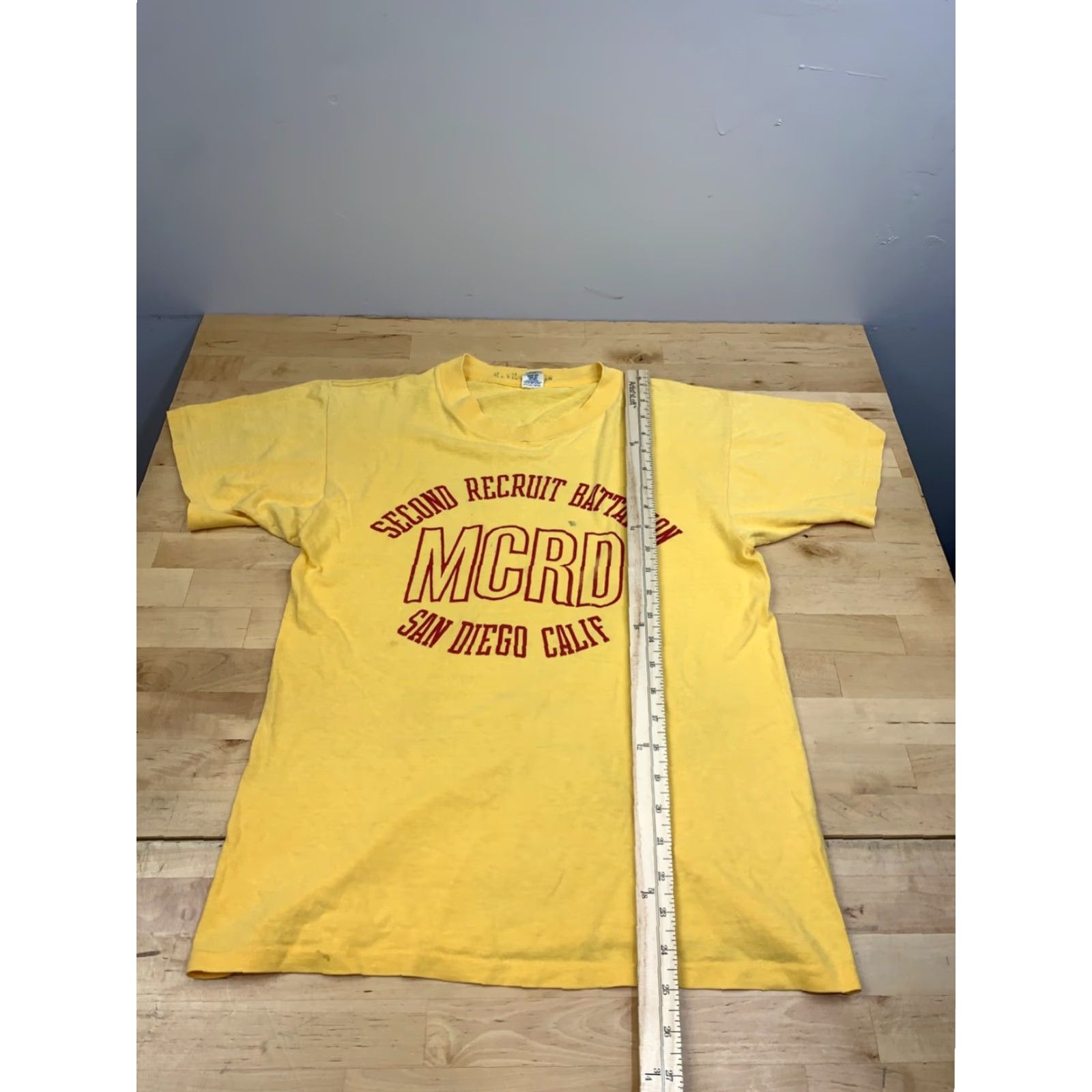 Vintage VINTAGE Marines Second Recruit Battalion MCRD shirt M Yellow 80s San Diego Mens Size US M / EU 48-50 / 2 - 4 Thumbnail