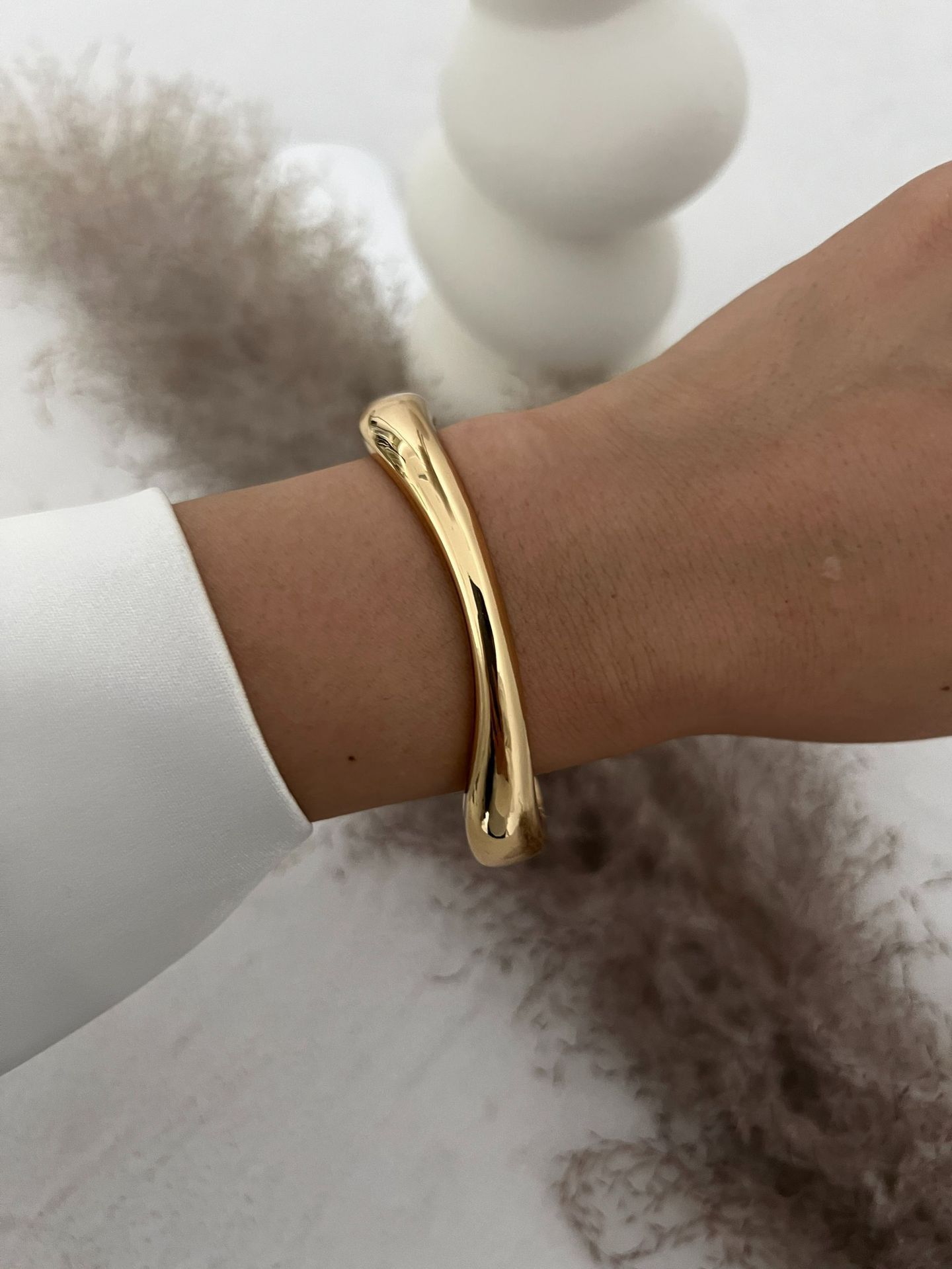 Jewelry Metal Cuff Geometric Spring Bracelet Size ONE SIZE - 1 Thumbnail
