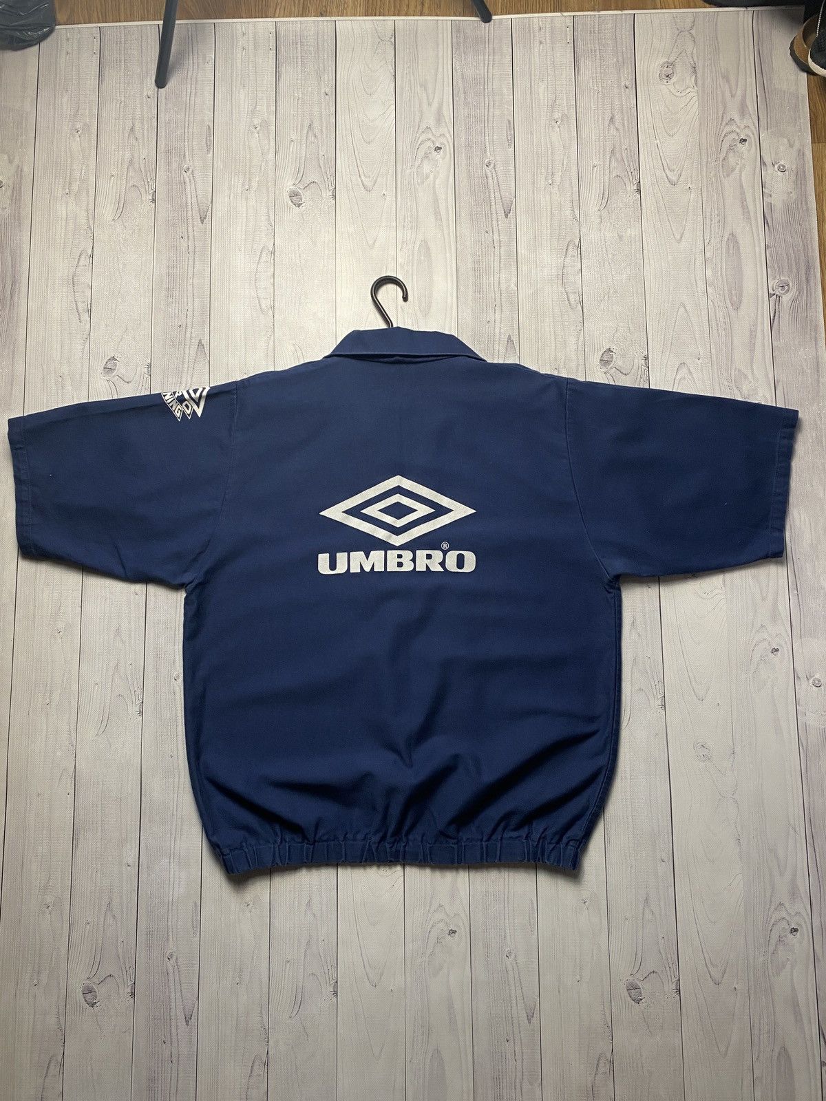 Vintage Vintage Umbro Pro polo big central logo Size US M / EU 48-50 / 2 - 5 Thumbnail