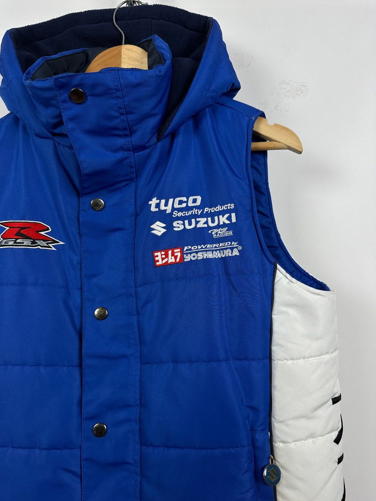 Formula 1 Suzuki GSXR Tyco TAS Racing Blue Motorcycle Fleece Vest Size US S / EU 44-46 / 1 - 11 Thumbnail