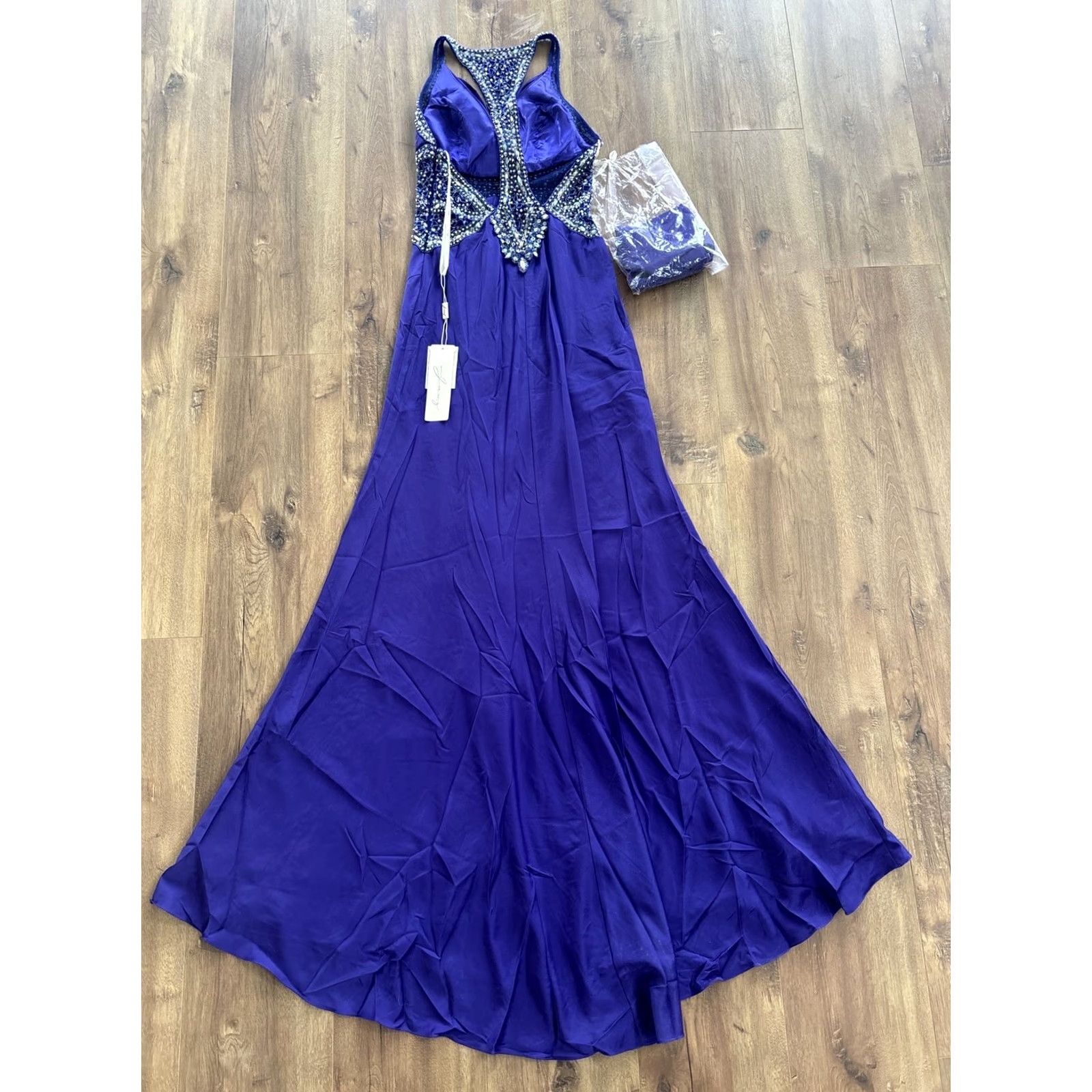 Vintage NWT Jasz Couture Dress 4067 Purple Size 4 Prom Formal Wear Sequin Glamour Ball Gown Mermaid Strappy Sleeveless Long Womens Wardrobe Size S / US 4 / IT 40 - 6 Thumbnail