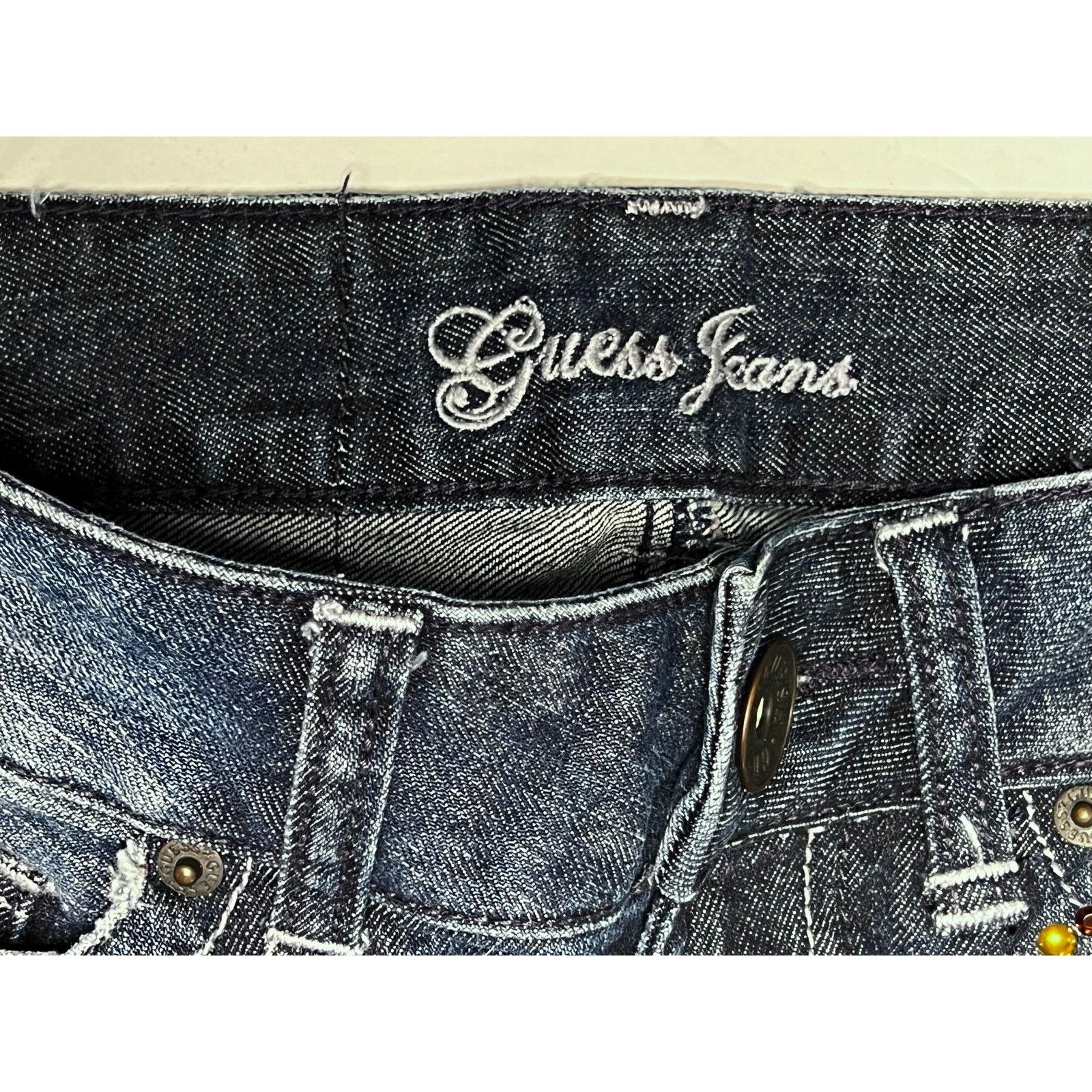 Guess Guess Foxy Embellished Stretch Flared Jeans 24 Whiskered Size 24" / US 00 / IT 34 - 2 Thumbnail