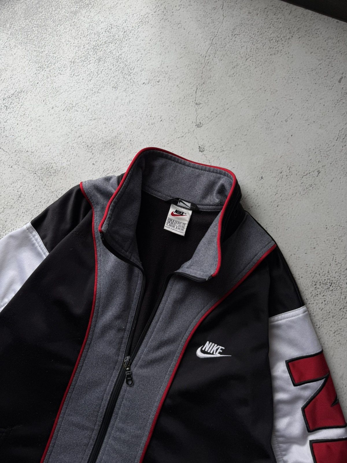 Nike Nike Vintage Big Logo Sport Mens S Zip Track Jacket Size US S / EU 44-46 / 1 - 6 Thumbnail