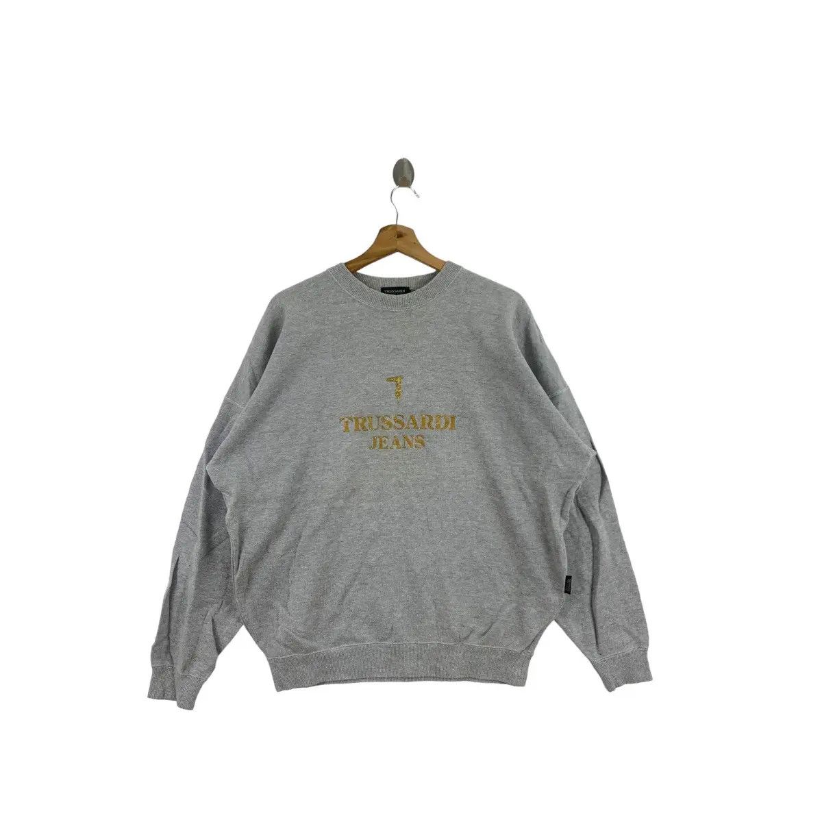 Trussardi × Vintage Vtg TRUSSARDI JEANS ITALY Center Logo Oversized Sweatshirt Size XL / US 12-14 / IT 48-50 - 1 Thumbnail