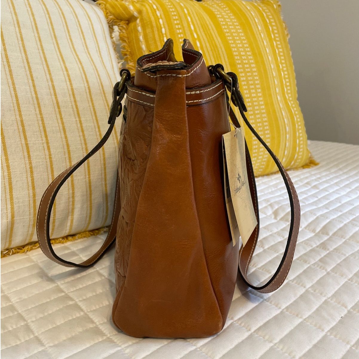 Patricia Nash Patricia Nash Tooled Collection Leather Poppy Tote Florence Size ONE SIZE - 4 Thumbnail