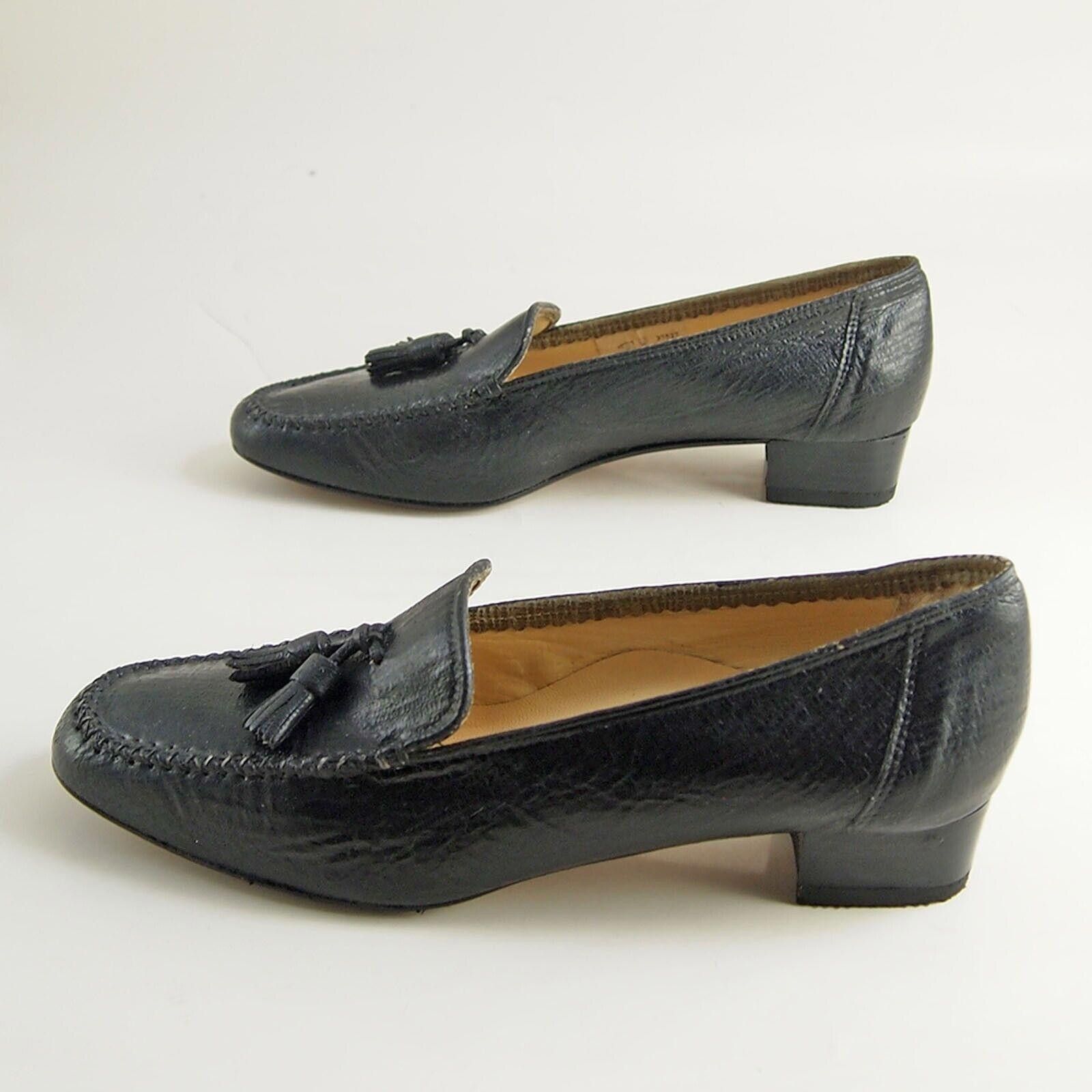 Designer Brunate Low Heel Pumps Tasseled Black US 8 EU 38 Size US 8 / IT 38 - 2 Thumbnail