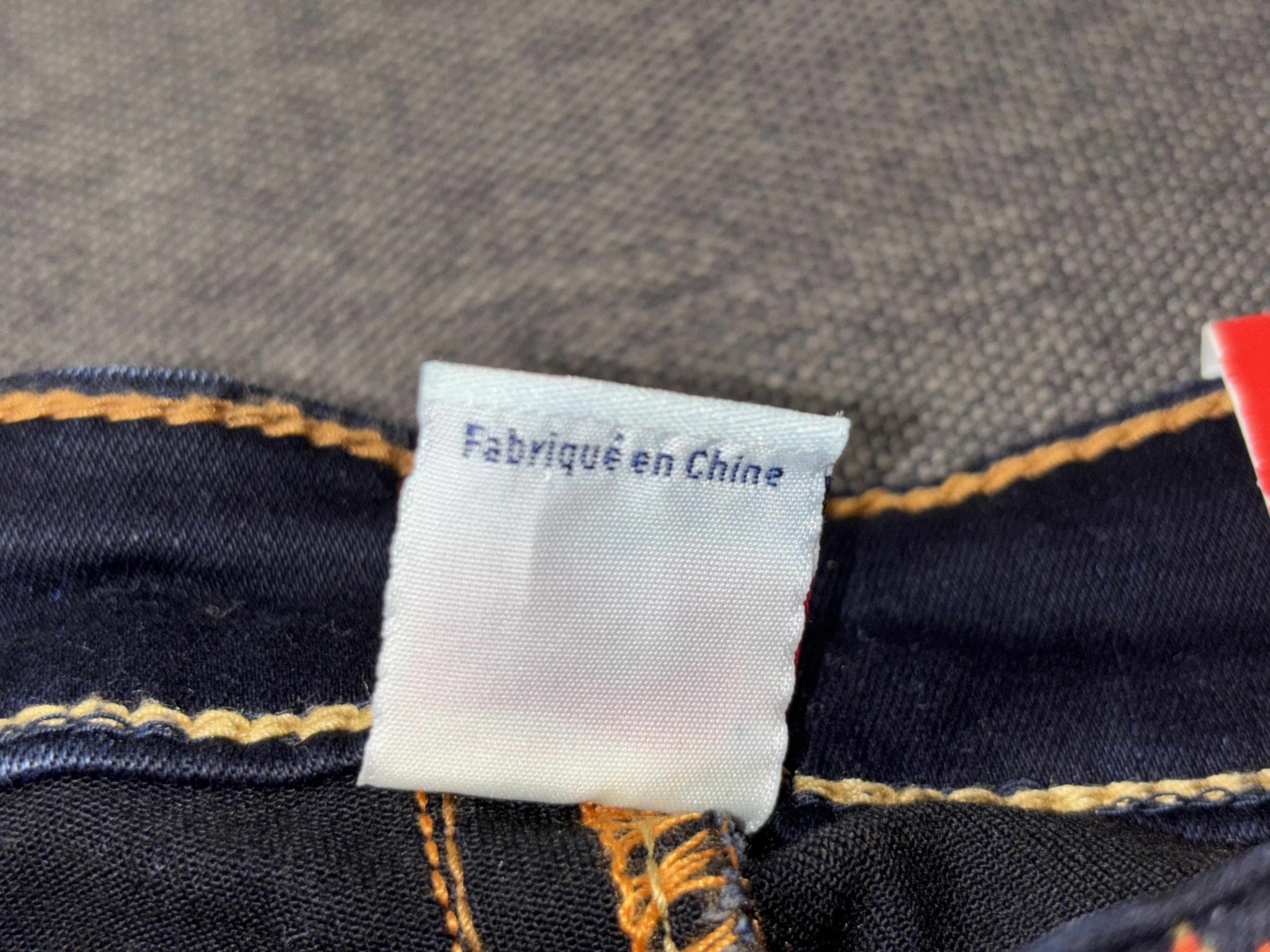 True Religion True Religion Jayde Mid-Rise Women's Shorts Navy (24) Size 24" / US 00 / IT 34 - 15 Thumbnail