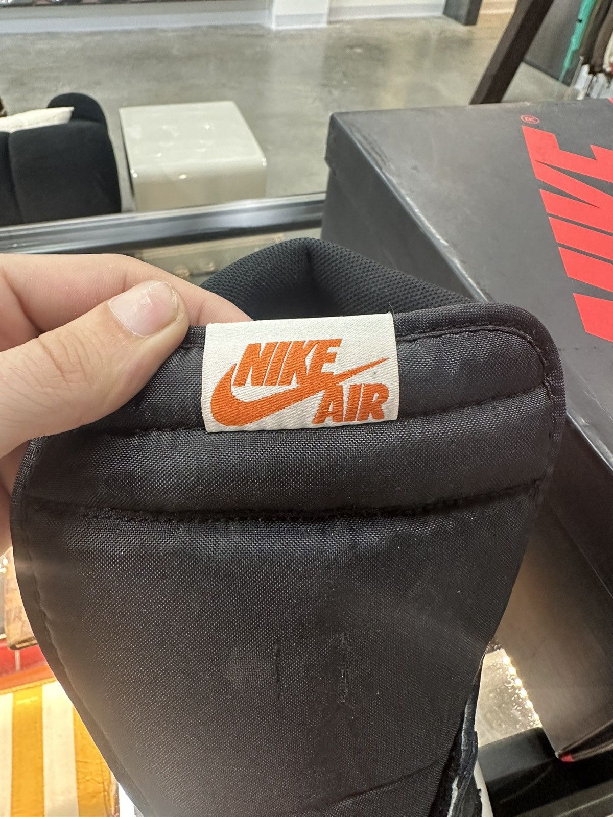 Jordan Brand × Nike AJ1 Shattered Backboard Size US 13 / EU 46 - 10 Thumbnail