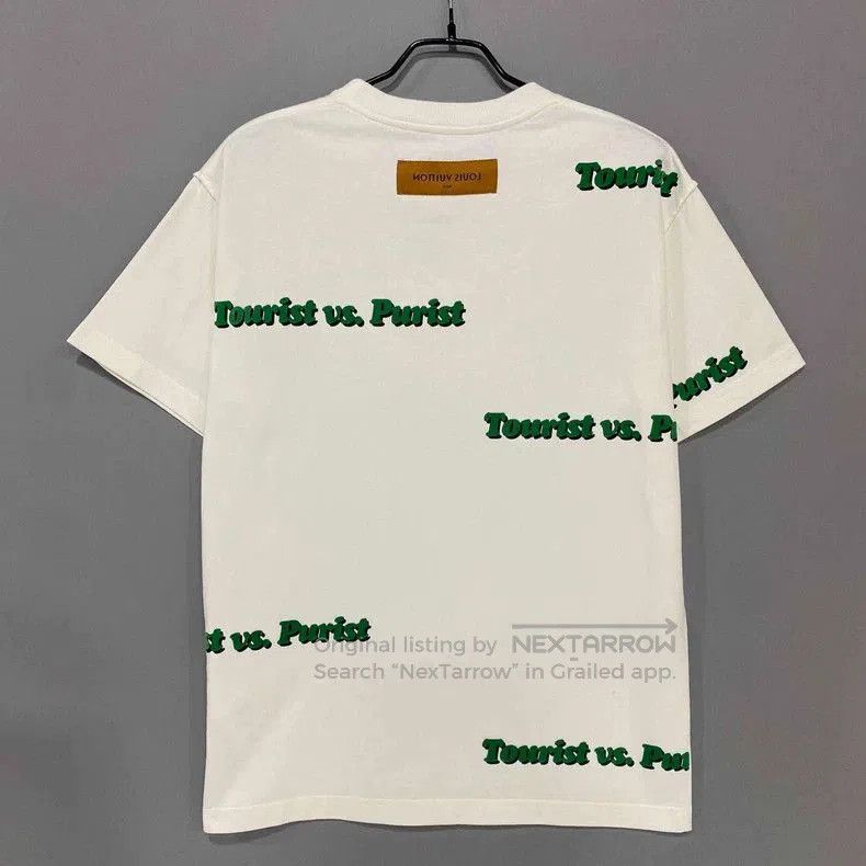 Louis Vuitton Louis Vuitton Flocked Bullet Screen Logo Short Sleeve. Size US S / EU 44-46 / 1 - 3 Thumbnail