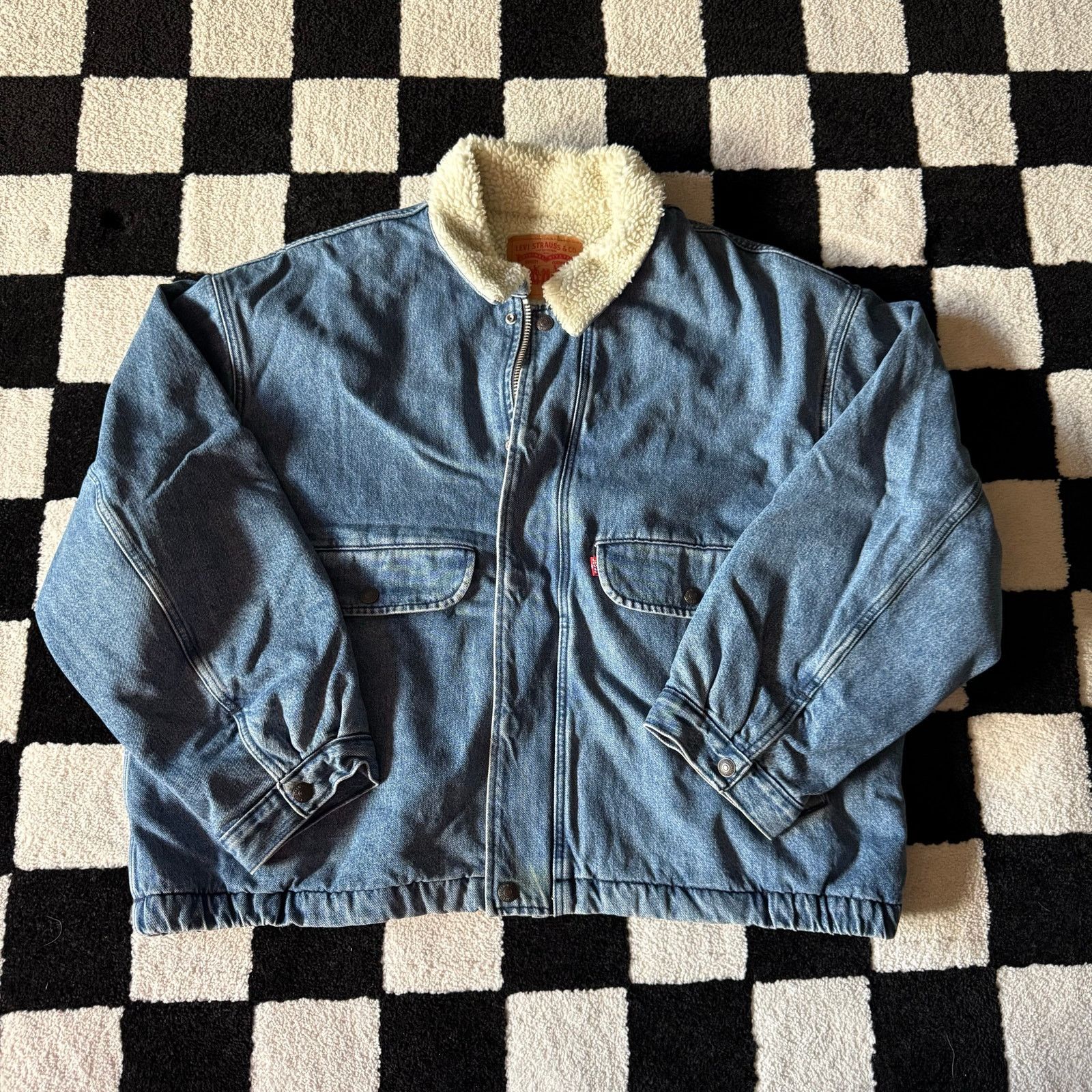 Levi's Levi’s Sherpa lined denim zip up jacket size extra large Size US XL / EU 56 / 4 - 1 Thumbnail