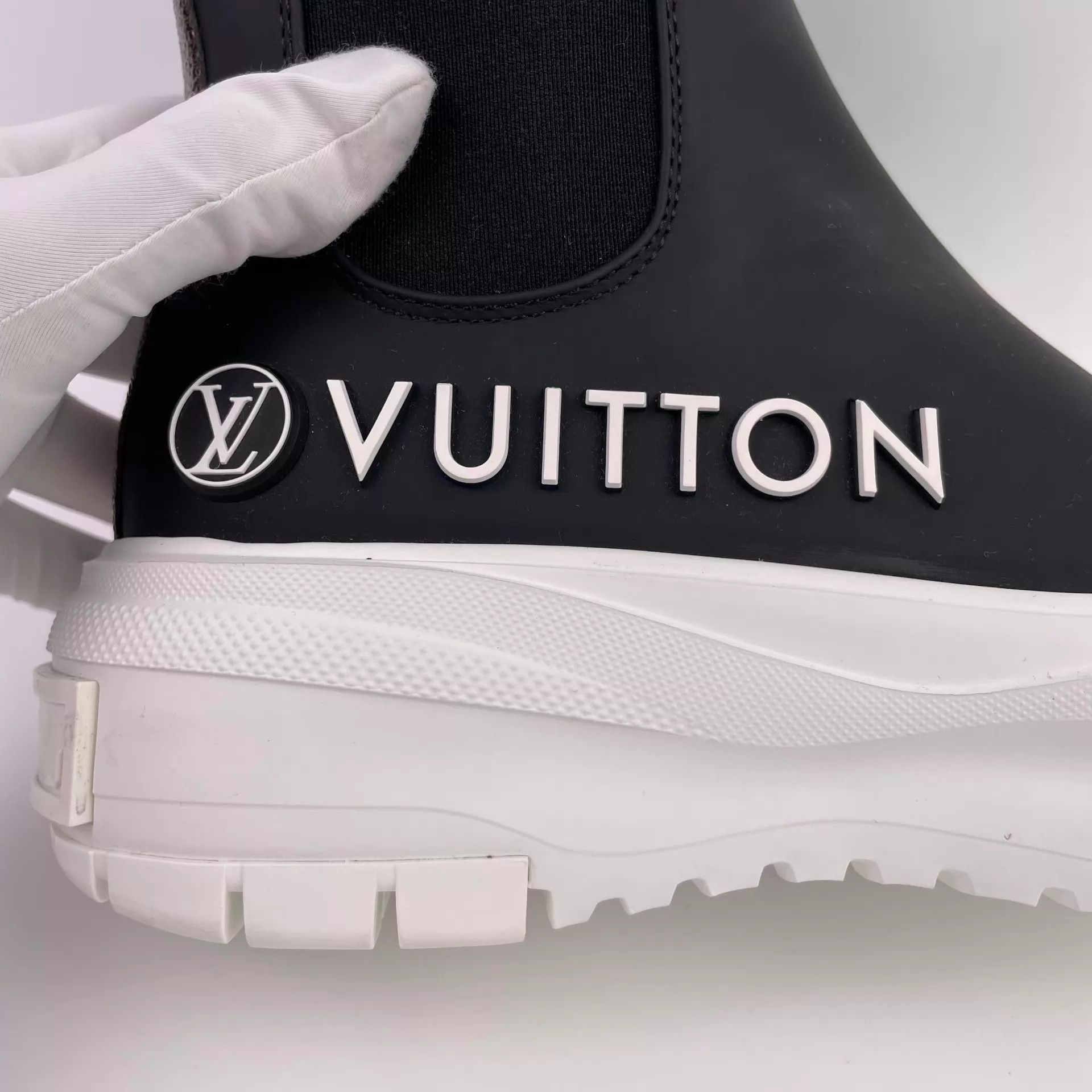 Louis Vuitton LV Leather Platform Shoes Size US 4.5 / IT 34.5 - 3 Thumbnail