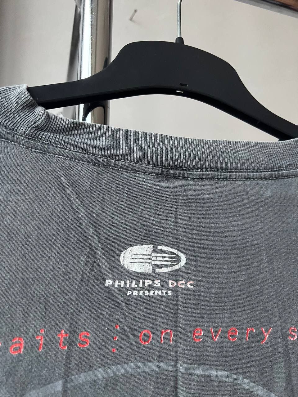 Vintage 90’S DIRE STRAITS ON EVERY STREET EUROPEAN TOUR 1992 TSHIRT Size US L / EU 52-54 / 3 - 16 Thumbnail