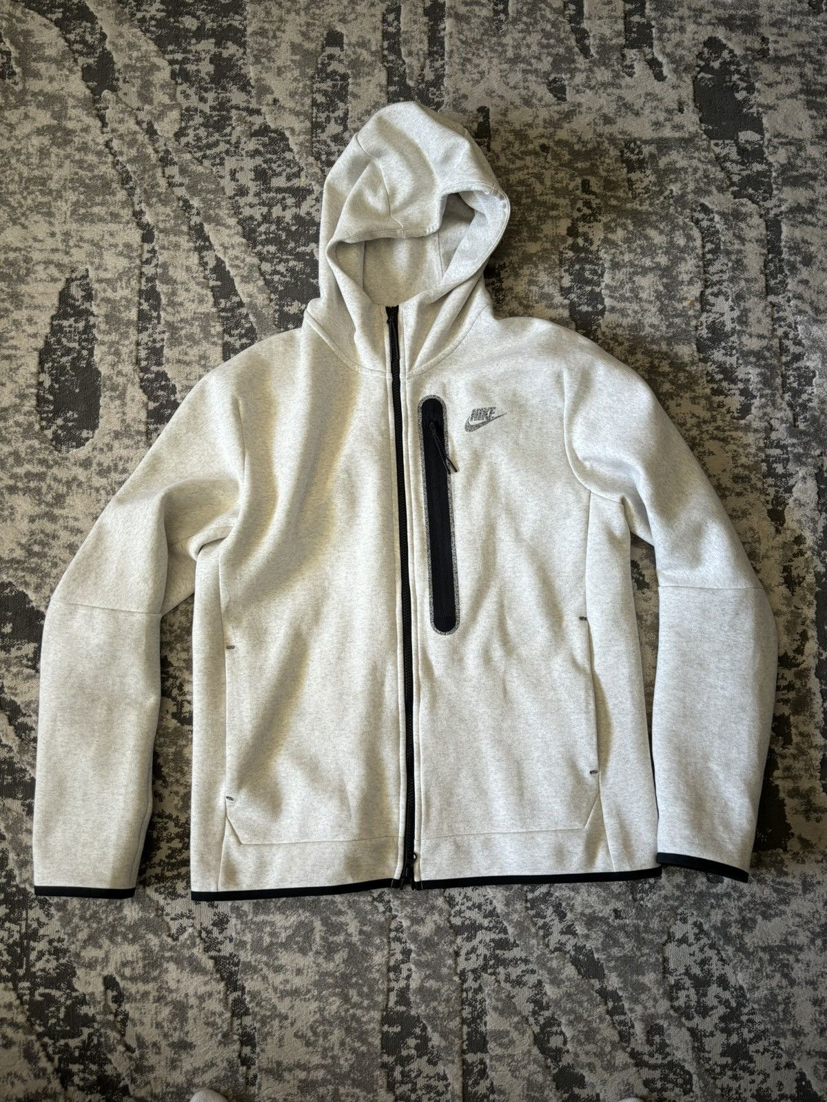 Nike Nike tech fleece cream Size US M / EU 48-50 / 2 - 1 Thumbnail