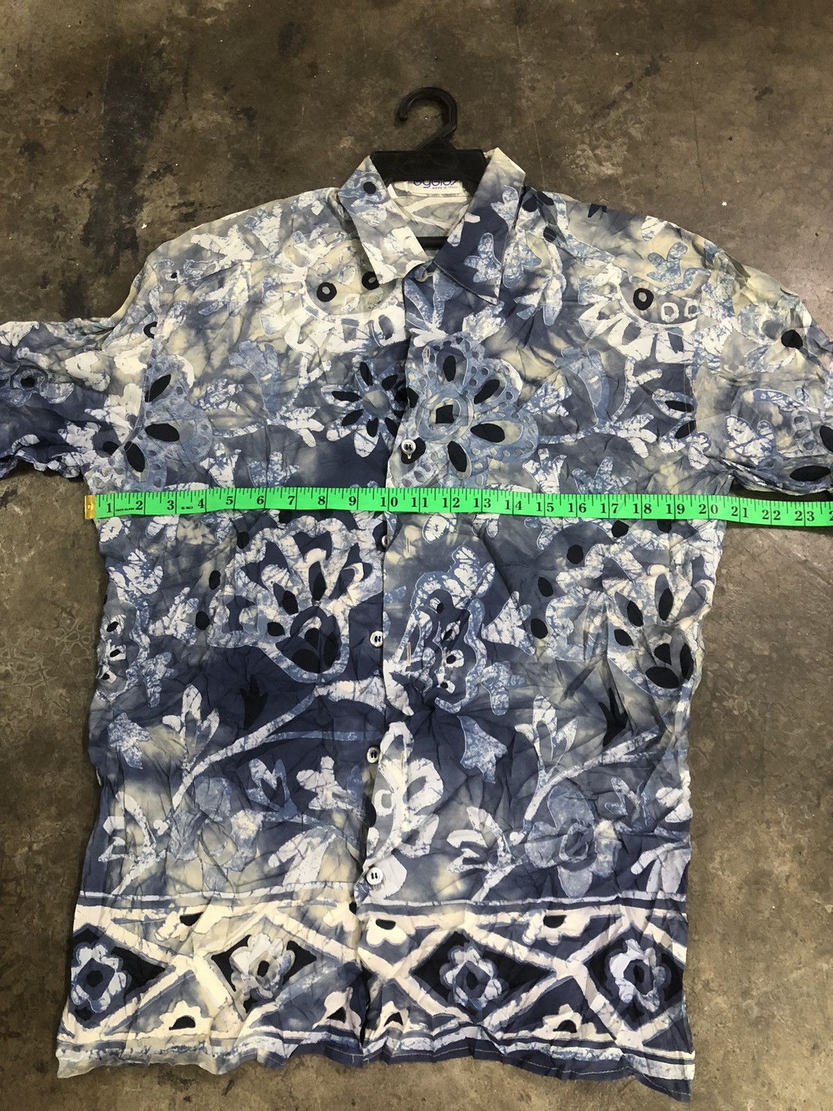 Byblos × Designer Byblos silk button up shirt Size US L / EU 52-54 / 3 - 6 Thumbnail