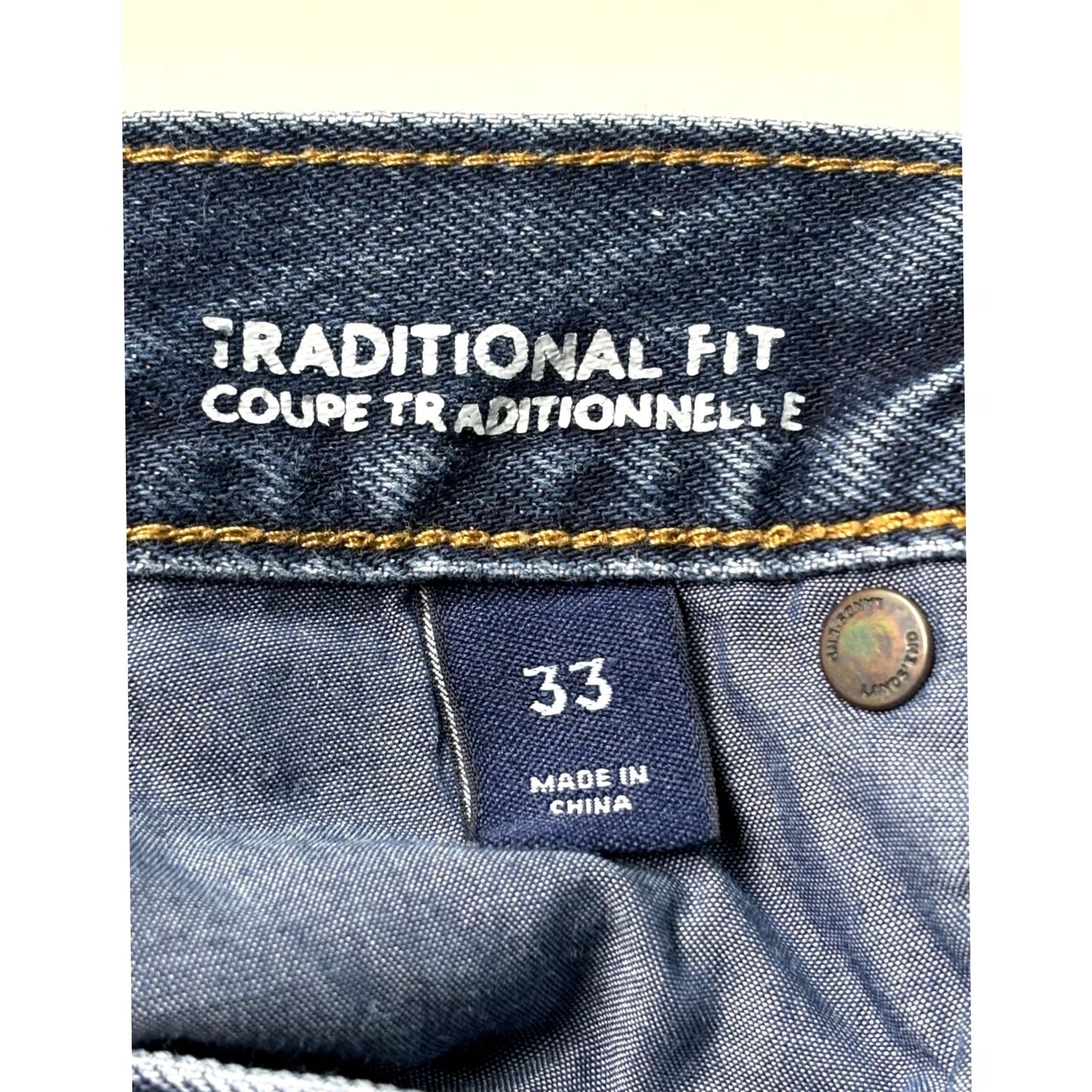 Lands' End Lands' End Jeans Men 33x33 Blue Denim Cotton Regular Fit Straight Pockets Easy Care Zip Button Vintage? No Size US 33 - 6 Thumbnail