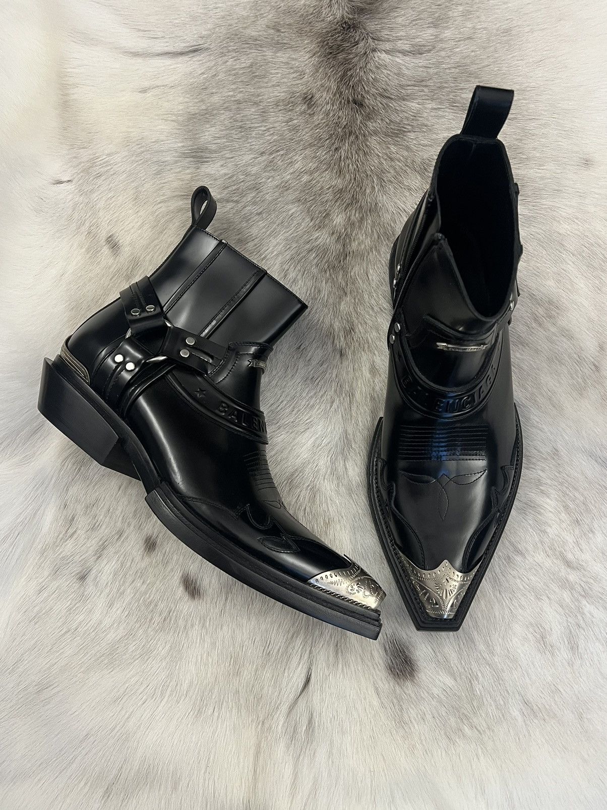Balenciaga 🚨 Cowboy Balenciaga Santiag Boots - Black Leather Size US 8 / EU 41 - 3 Thumbnail