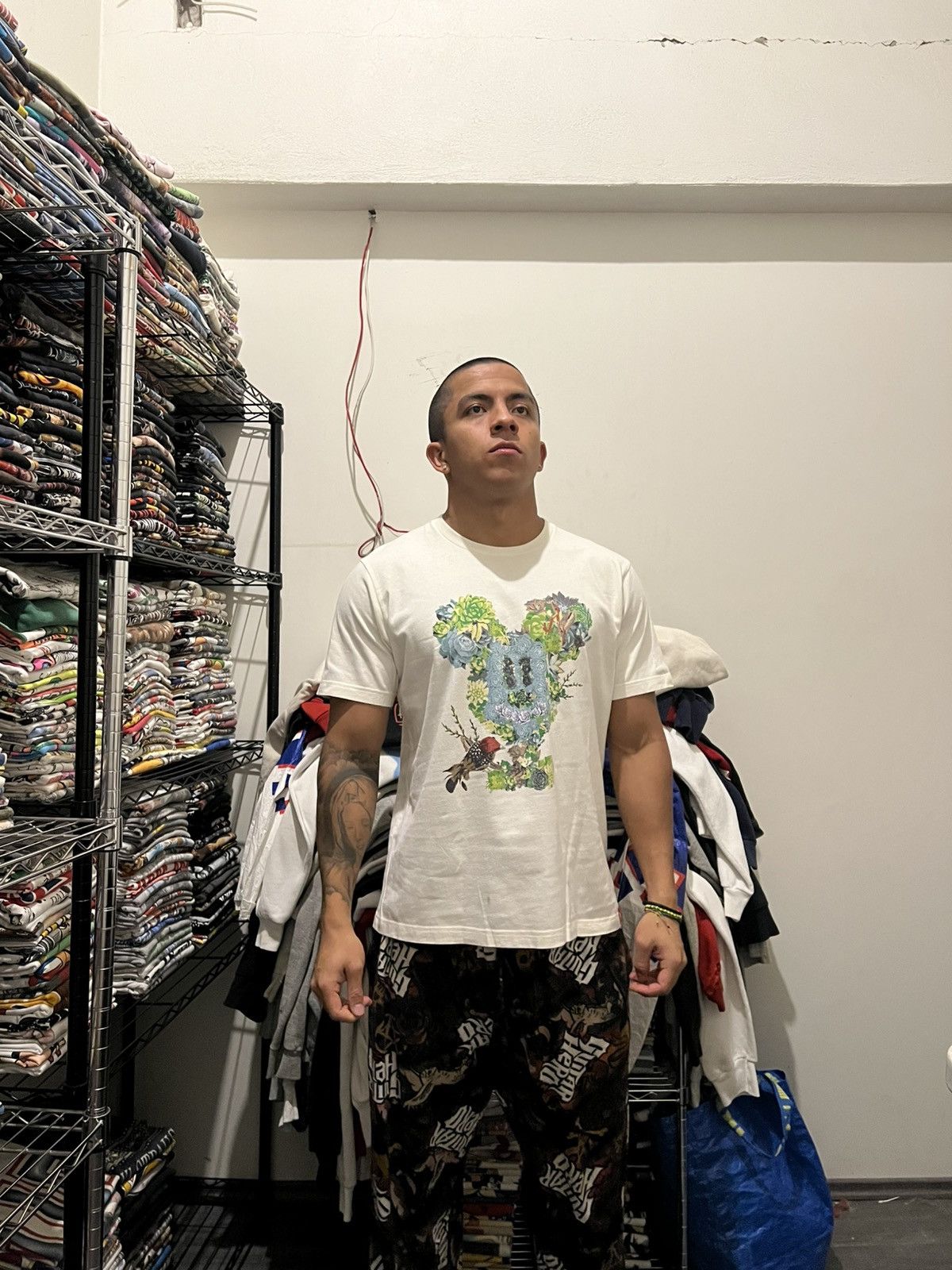 Uniqlo Uniqlo x Disney Mickey Mouse Tee Size US L / EU 52-54 / 3 - 2 Thumbnail