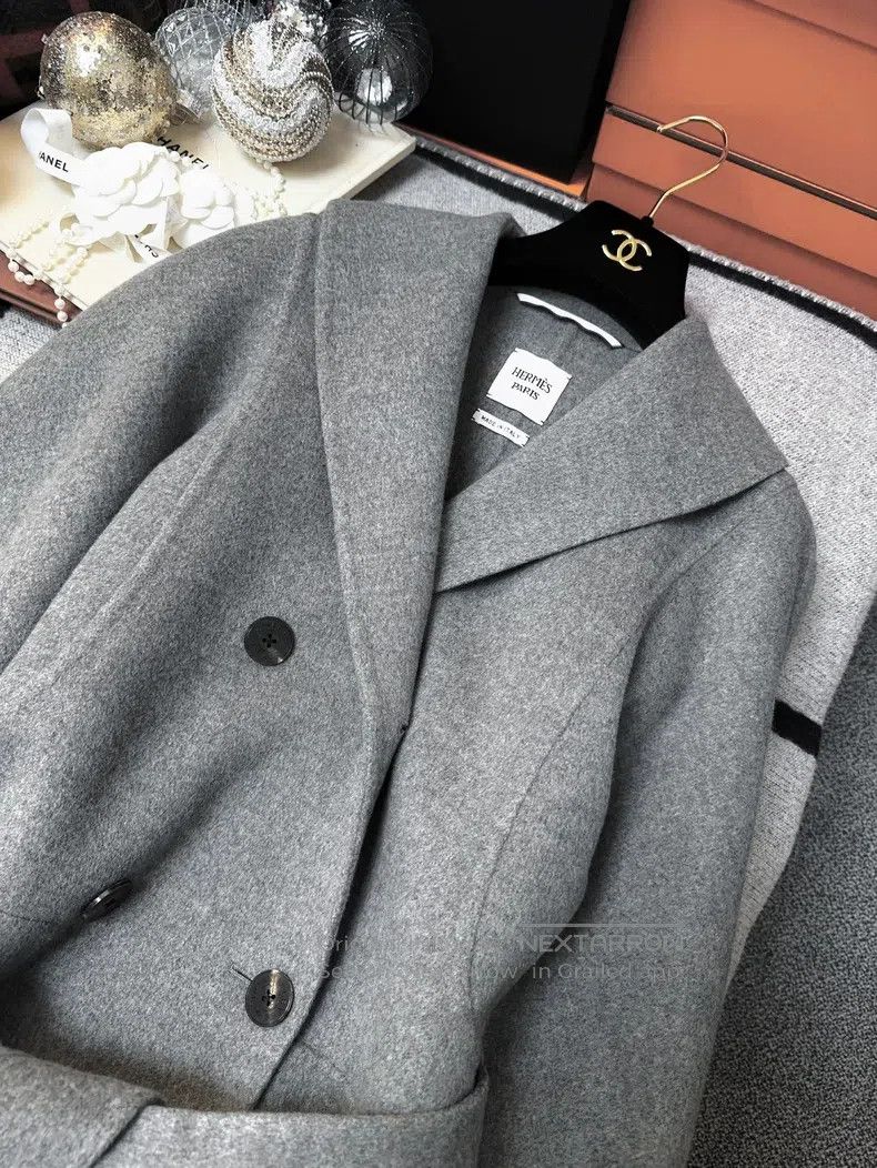 Hermes Hermes Gray Double-Breasted Cashmere Coat with Belt Size XXS / US 00 / IT 34 - 4 Thumbnail