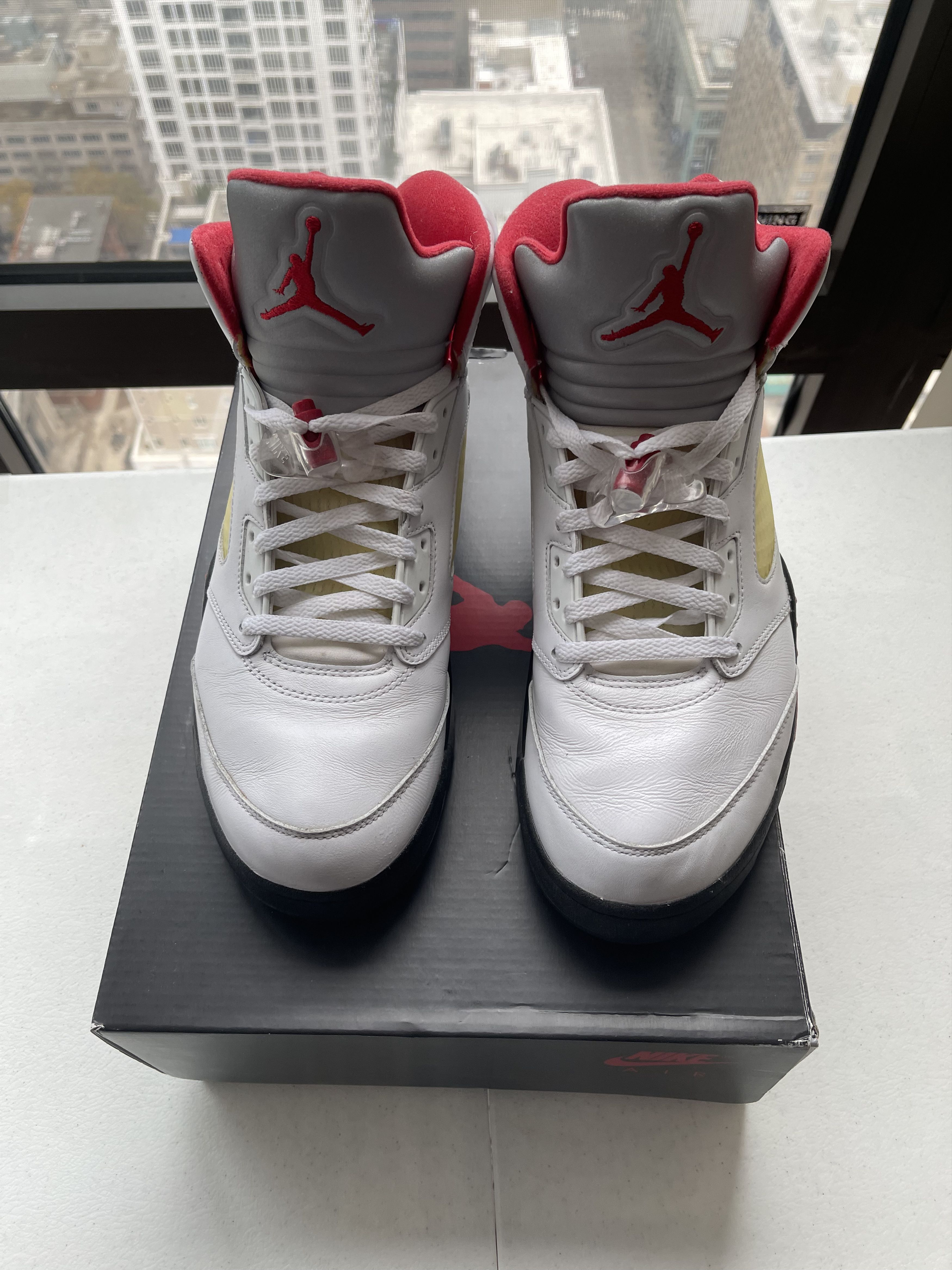 Jordan Brand Jordan Fire 5s Size US 12 / EU 45 - 4 Thumbnail