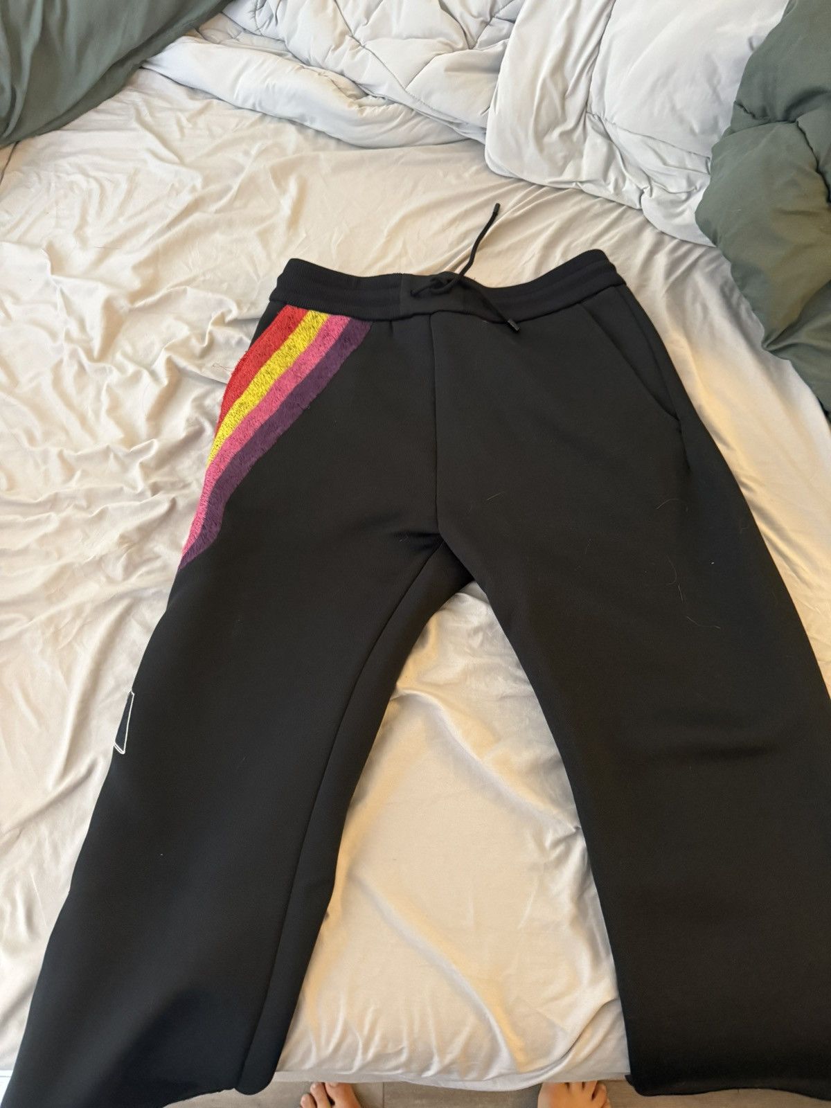 Louis Vuitton Louis Vuitton Embroidered Black Track Pants Size US 31 - 11 Thumbnail