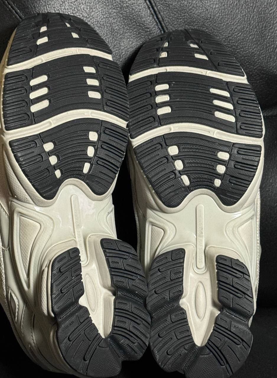 Adidas × Raf Simons 8us sneakers Adidas Raf Simons Ozweego cream white Size US 8 / EU 41 - 9 Thumbnail