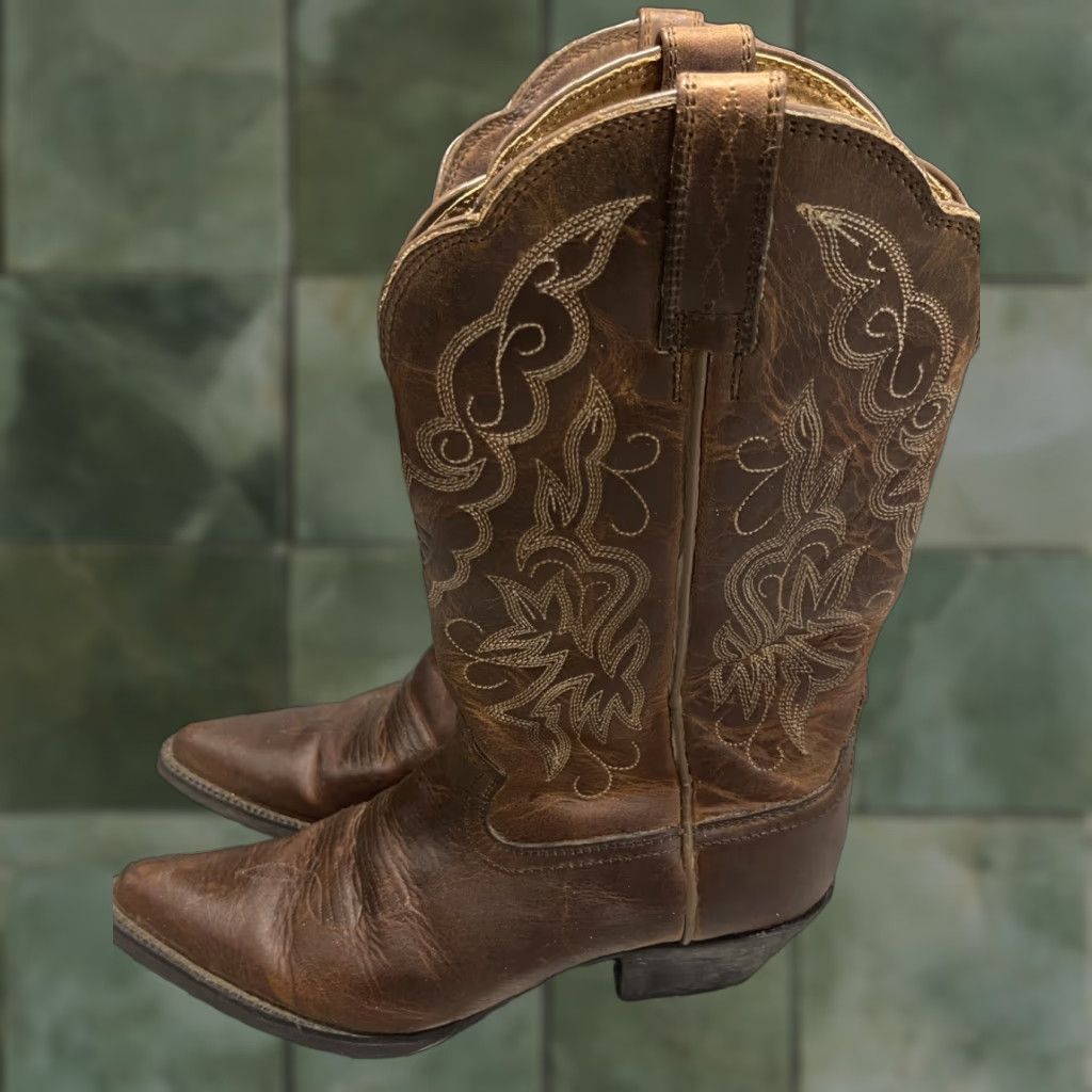 Ariat Ariat Brown Leather Cowboy Boot Women's Size 6.5 Mid-Calf Pointed Toe Western Low Heel Size US 6.5 / IT 36.5 - 1 Thumbnail
