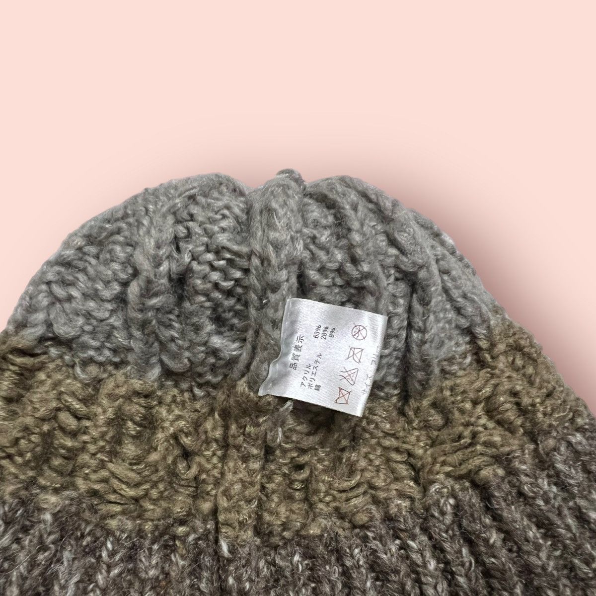 Other VINTAGE JAPAN CABLE KNITTED BEANIE VIVIENNE STYLE DESIGN Size ONE SIZE - 25 Thumbnail