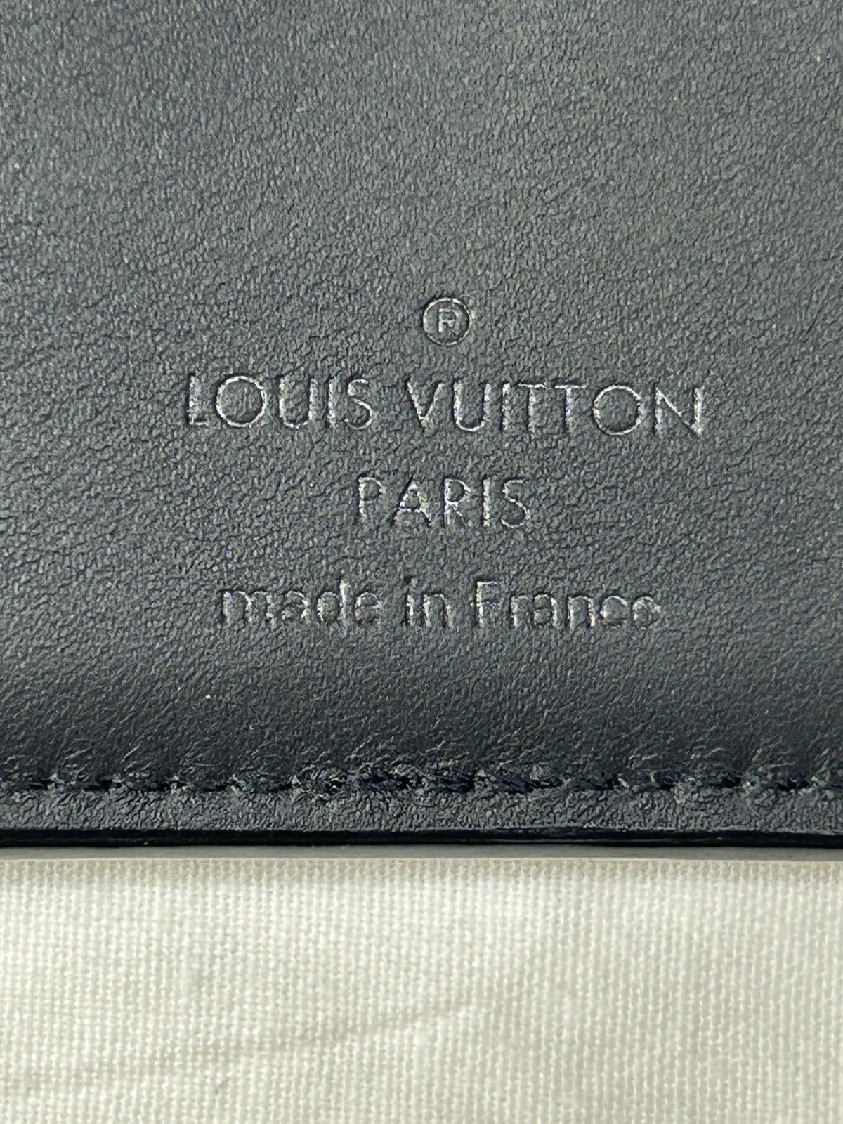 Louis Vuitton Louis Vuitton Black Borealis Pocket Organizer Size ONE SIZE - 8 Thumbnail