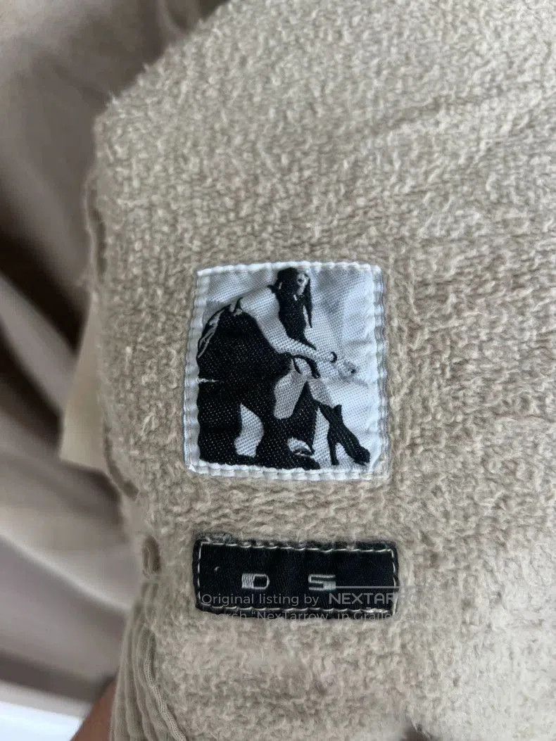 Rick Owens beige long hooded sleeveless sweatshirt L size . Size US L / EU 52-54 / 3 - 6 Thumbnail