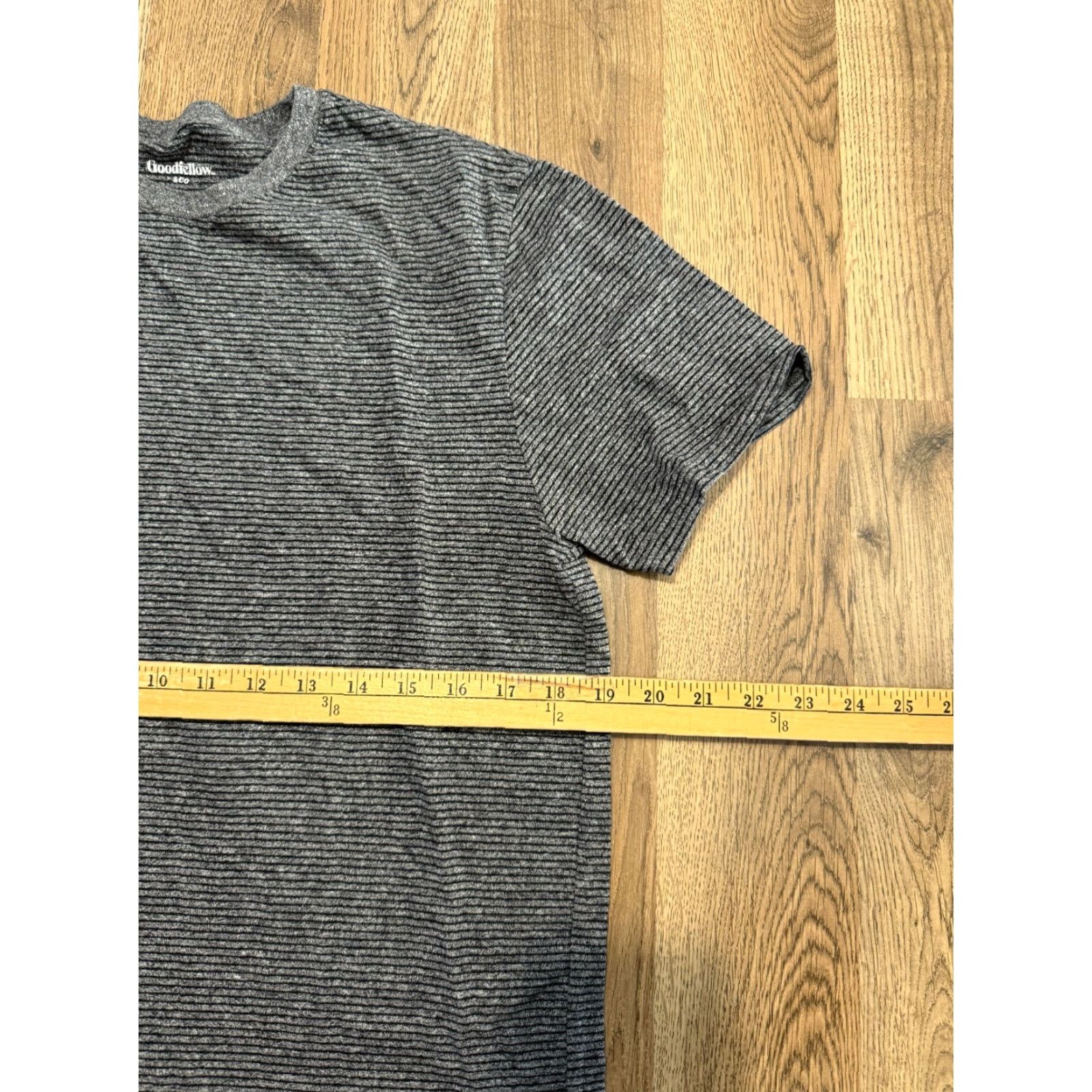 Vintage Goodfellow & Co Shirt Mens Medium Gray Black Crewneck Short Sleeve T-Shirt Size US M / EU 48-50 / 2 - 6 Thumbnail