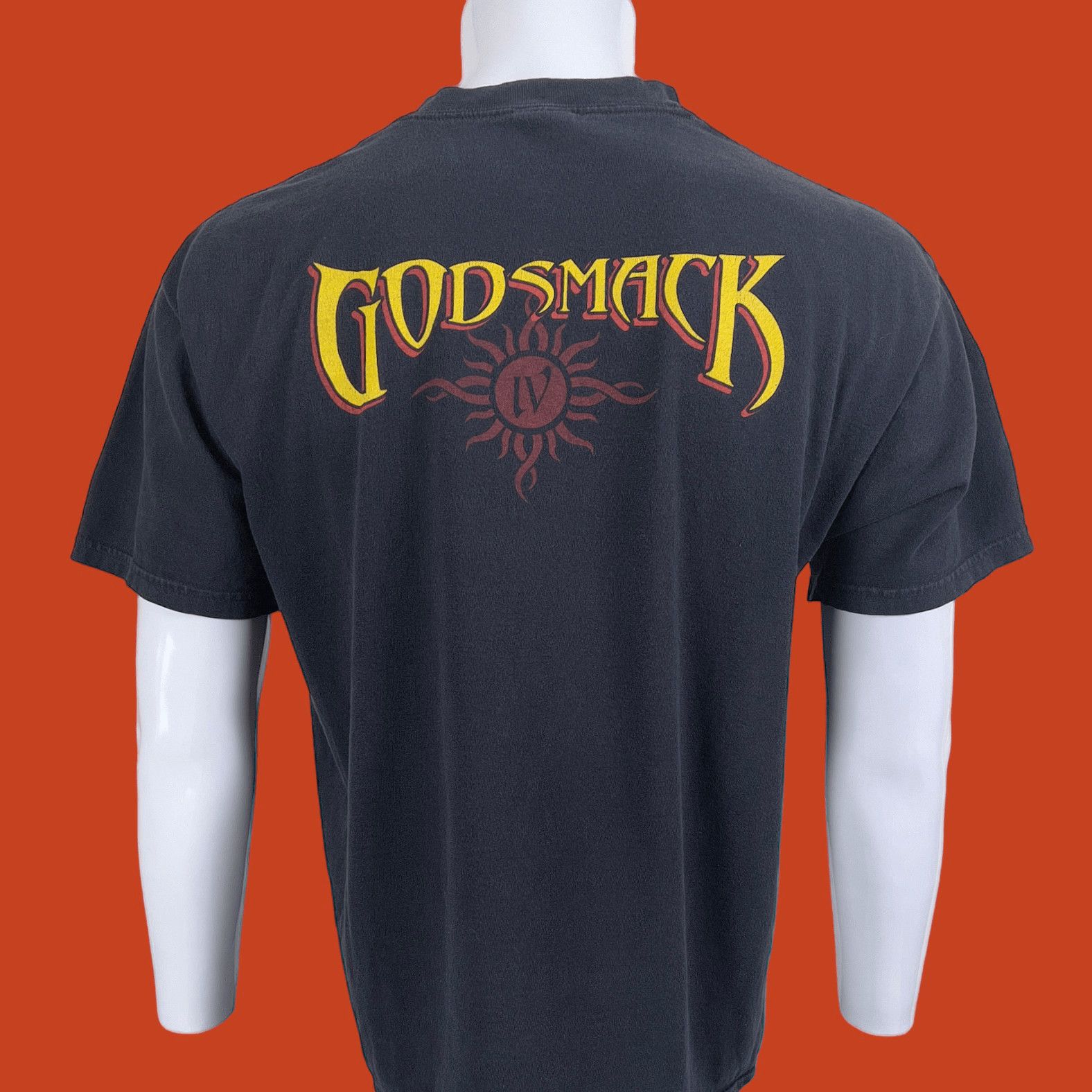 Anvil Y2K Godsmack IV Album T-shirt Hard Rock 21.5" x 27" Size M Size US M / EU 48-50 / 2 - 2 Preview