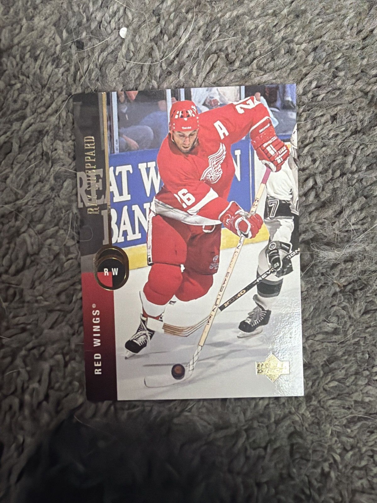 NHL 1994 Upper Deck #152 Ray Sheppard Card Size ONE SIZE - 1 Thumbnail