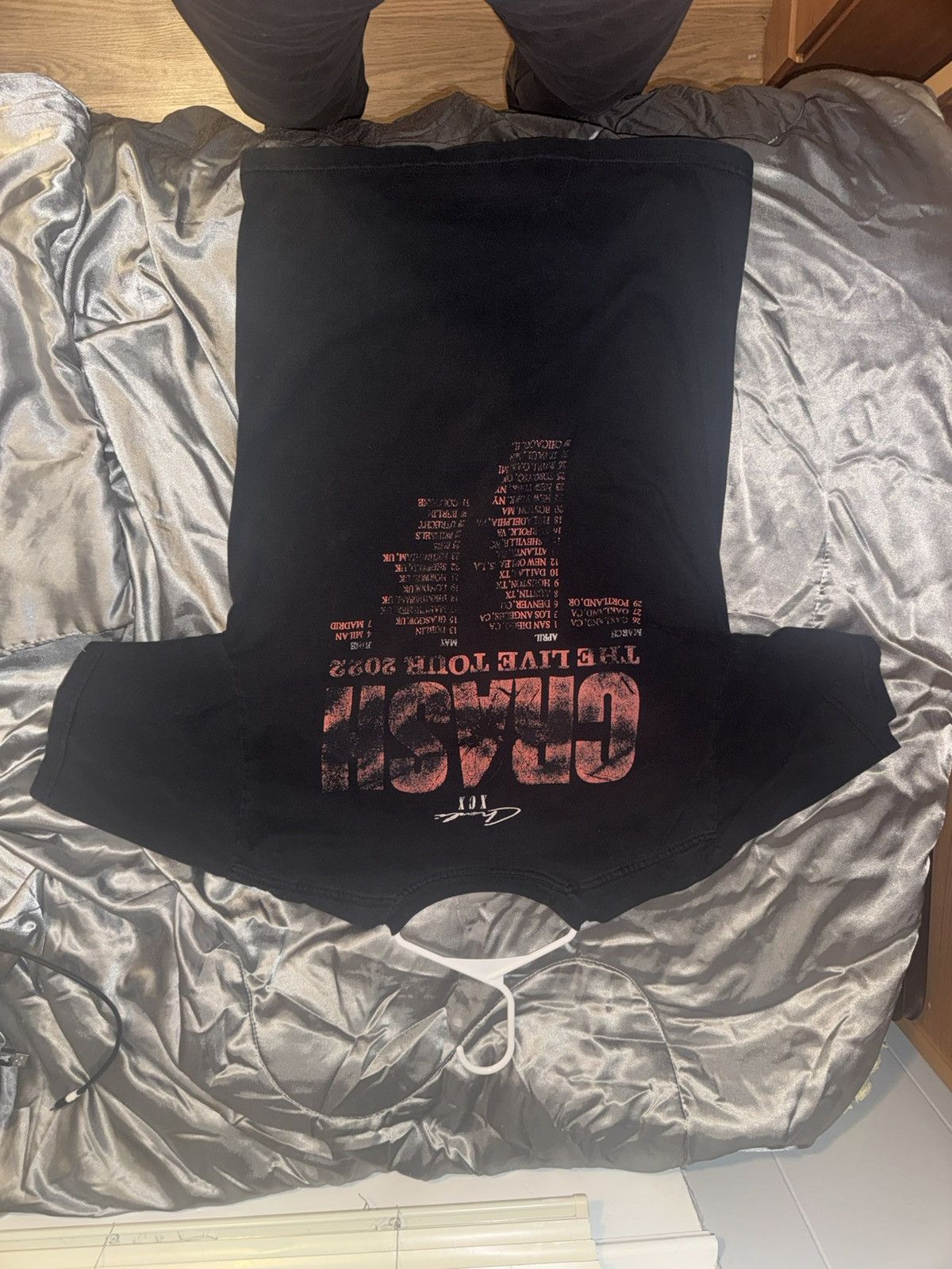 Band Tees Charli XCX Crash tour t shirt Size US L / EU 52-54 / 3 - 3 Thumbnail