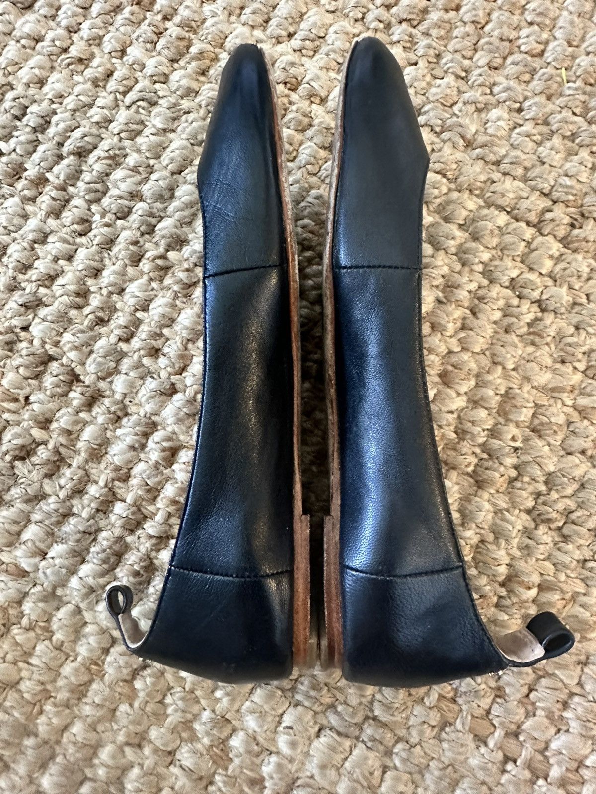 Kate Spade KATE SPADE BLACK LEATHER BALLET FLATS SIZE 7.5 Size US 7.5 / IT 37.5 - 5 Thumbnail