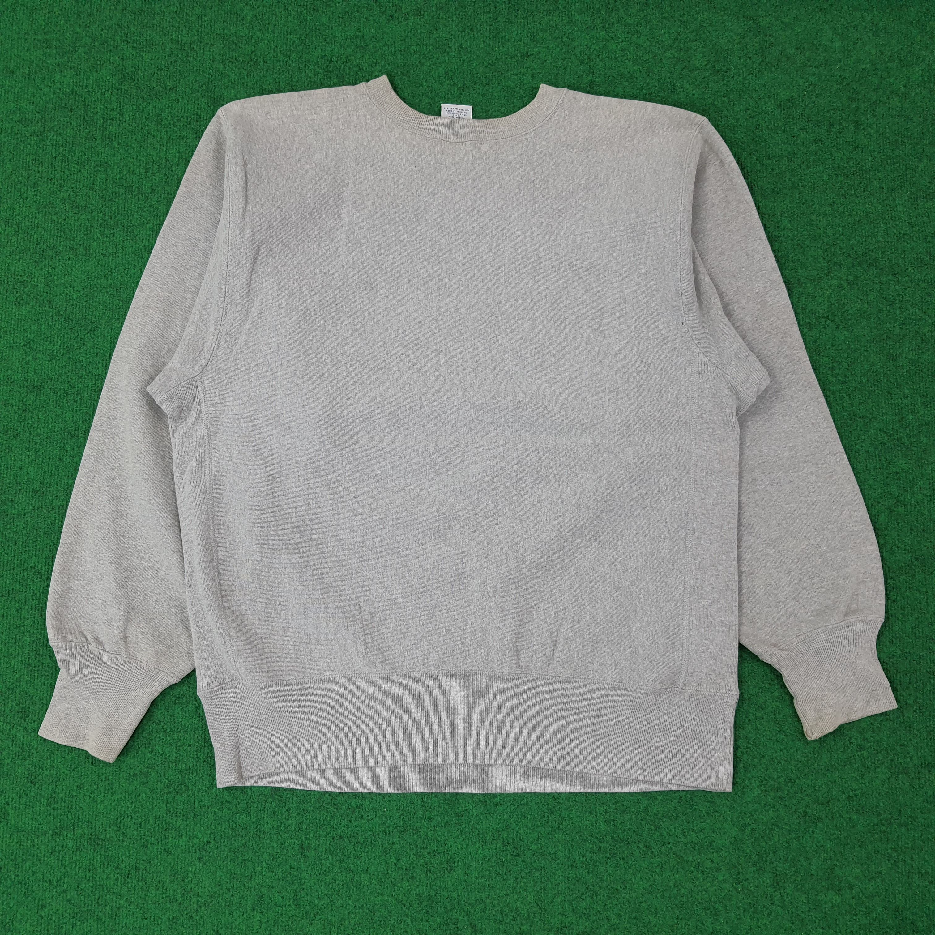 Champion Vintage Champion Embroidery Center Sweatshirt C248N4 Size US L / EU 52-54 / 3 - 3 Thumbnail