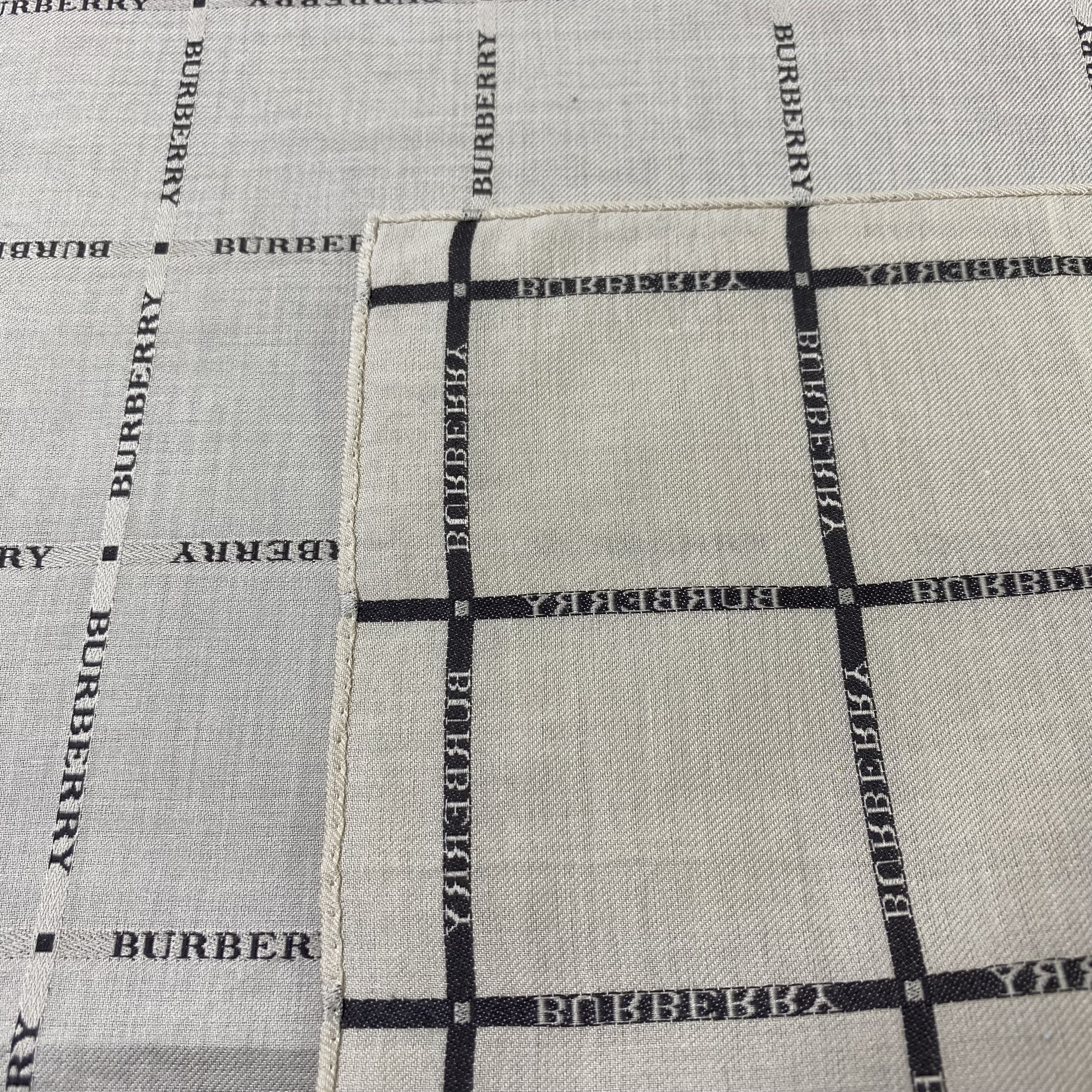 Burberry Burberry Handkerchief / Bandana / Neckerchief-B2375 Size ONE SIZE - 6 Thumbnail