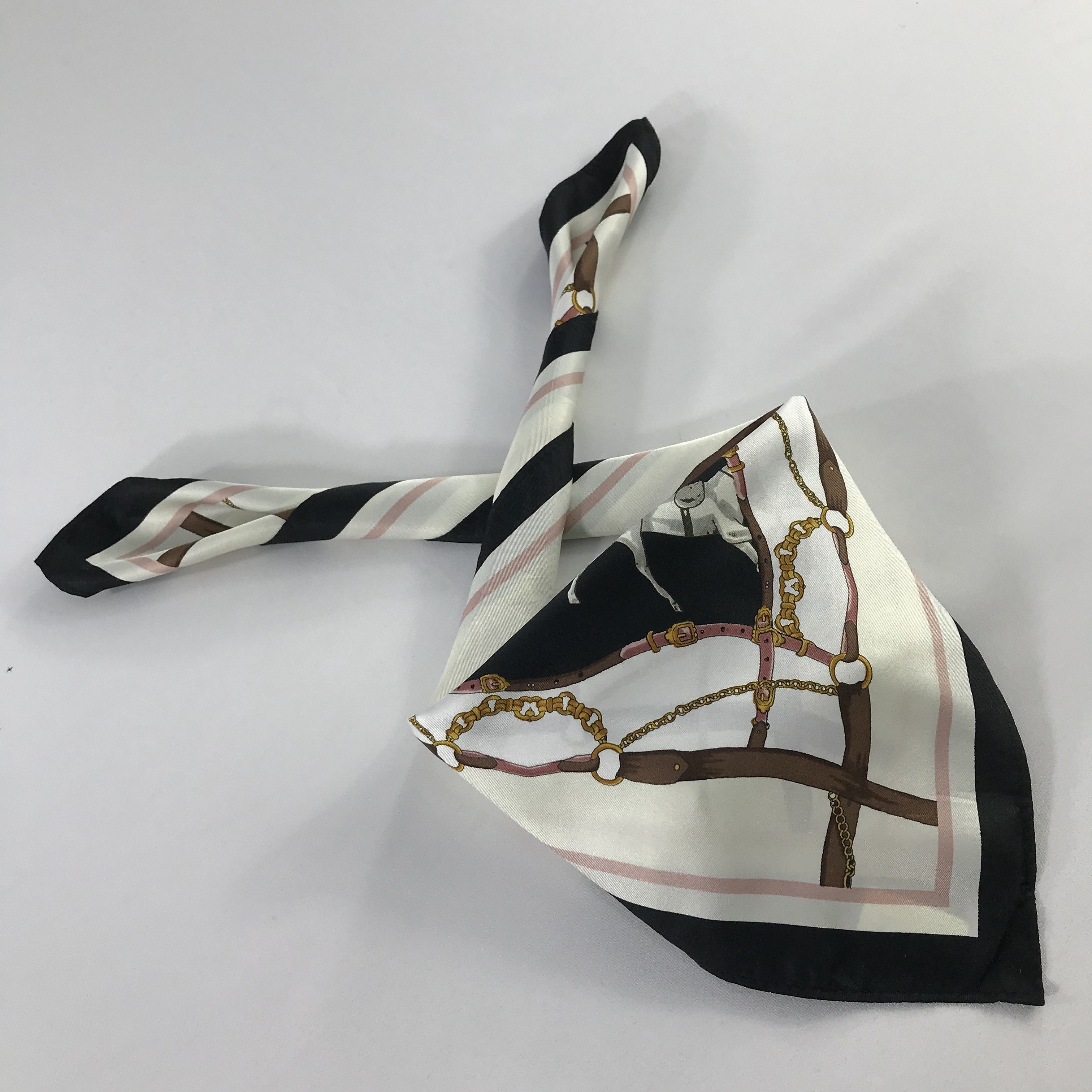 Japanese Brand × Vintage H&M Bandana / Handkerchief / Neckerchief - S634 Size ONE SIZE - 4 Thumbnail