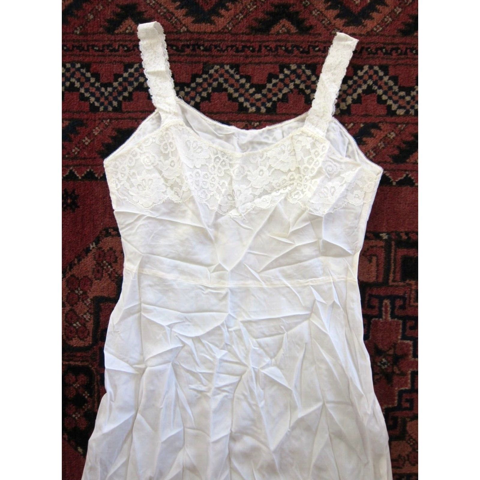 Vintage VINTAGE Lady Lynne Ivory Lace Spaghetti Strap Long Slip Nightgown Dress Medium Size M / US 6-8 / IT 42-44 - 6 Thumbnail